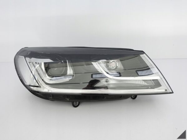 VW TOUAREG II LIFT 7P6 14-18 XENON+LED LAMPA PRAWA VW TOUAREG II LIFT 7P6 14-18 XENON+LED LAMPA PRAWA