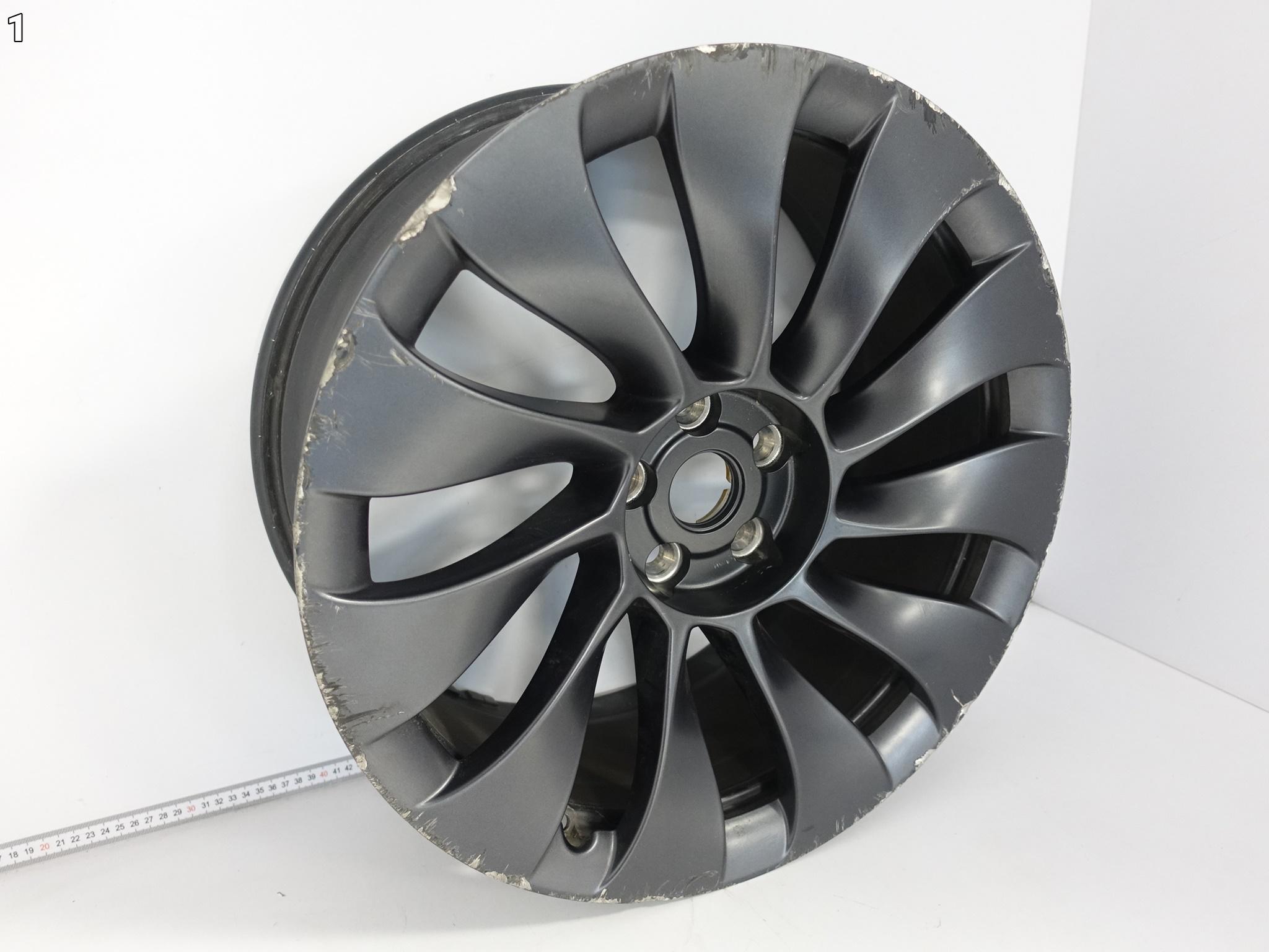 TESLA MODEL 3 5YJ3 PERFORMANCE FELGA 9×20 ET34 5×114,3 TESLA MODEL 3 5YJ3 PERFORMANCE FELGA 9x20 ET34 5x114,3 - obrazek 2