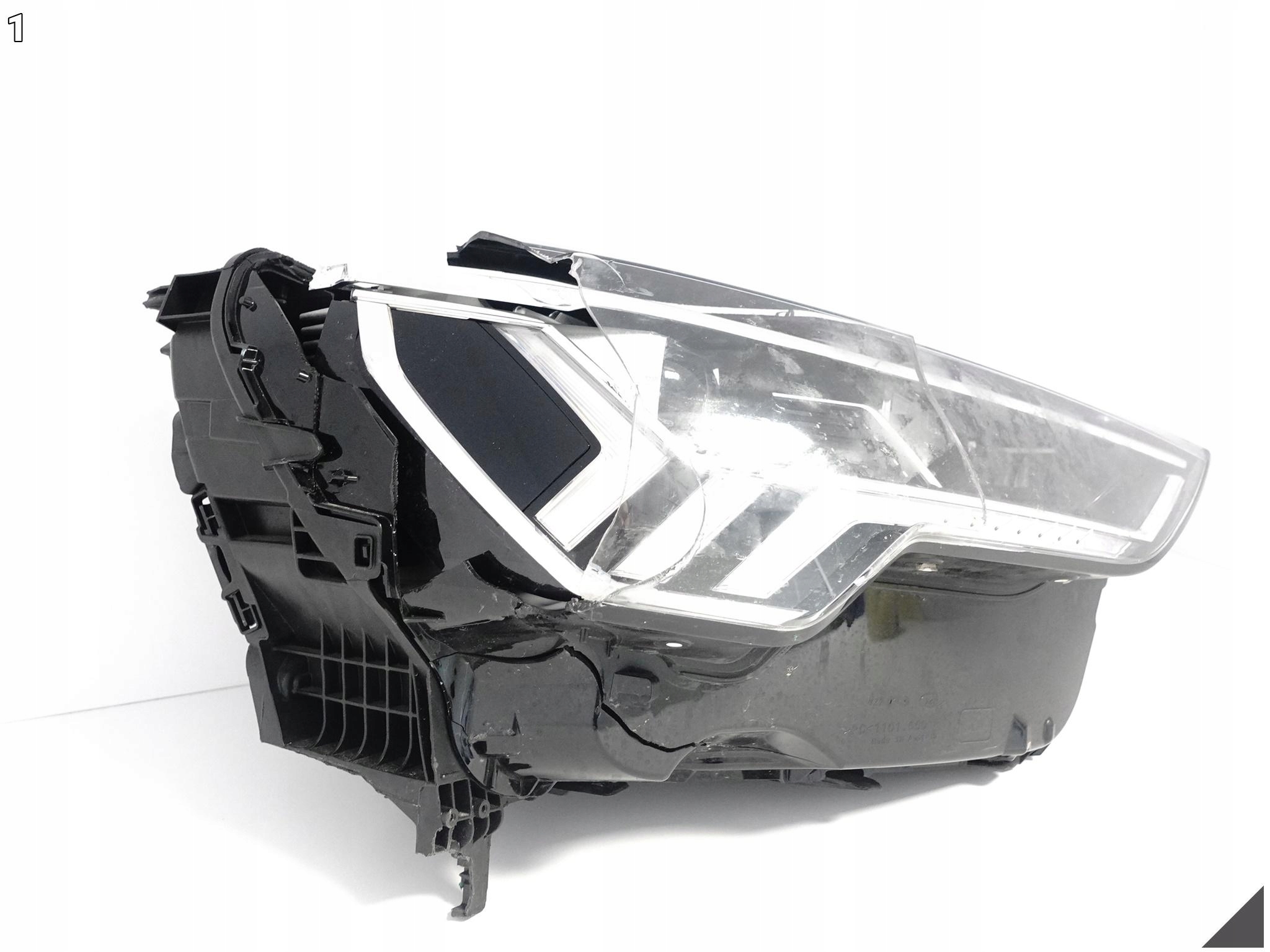 AUDI Q3 II 2 F3 83A 18- LAMPA FULL LED PRAWA PRZÓD EUROPA *034* USZKODZONA AUDI Q3 II 2 F3 83A 18- LAMPA FULL LED PRAWA PRZÓD EUROPA *034* USZKODZONA - obrazek 2