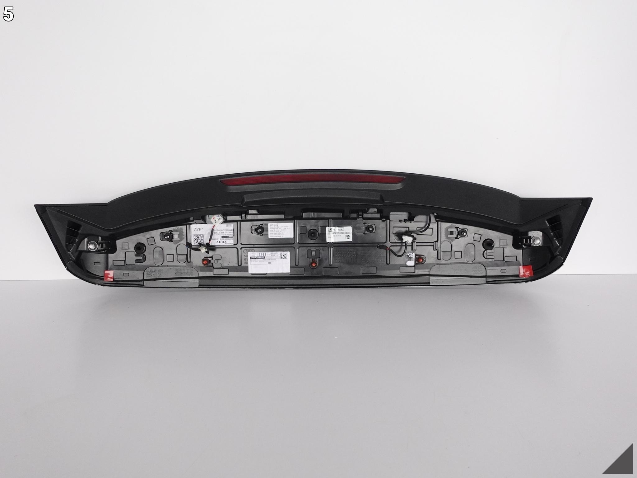 AUDI A1 82A 18- KLAPA BAGAŻNIK SPOILER LOTKA TYŁ AUDI A1 82A 18- KLAPA BAGAŻNIK SPOILER LOTKA TYŁ - obrazek 6