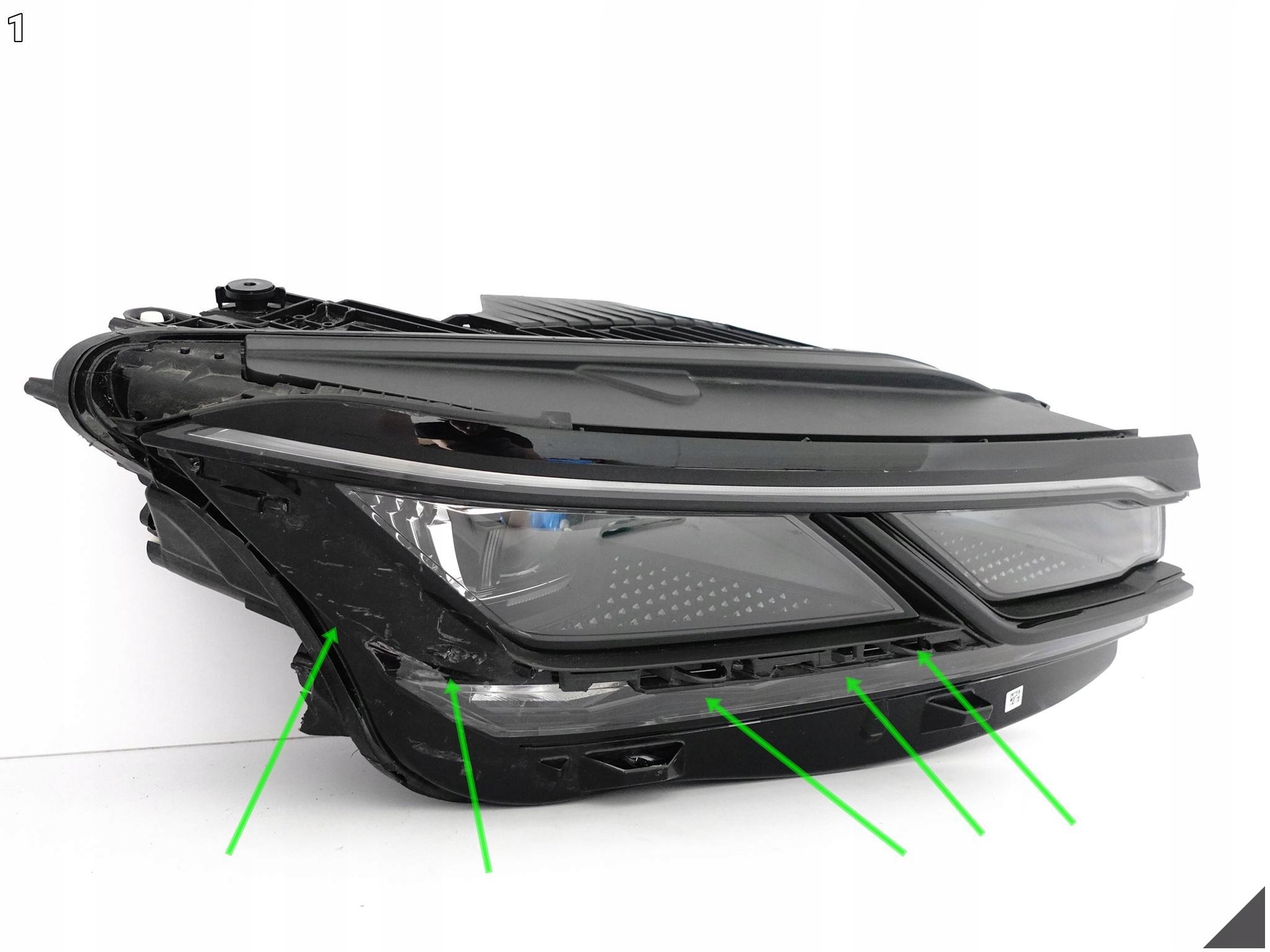 VW TOUAREG III 760 761 CR7 18- LAMPA MATRIX FULL LED PRAWA PRZÓD 761941082A VW TOUAREG III 760 761 CR7 18- LAMPA MATRIX FULL LED PRAWA PRZÓD 761941082A - obrazek 2