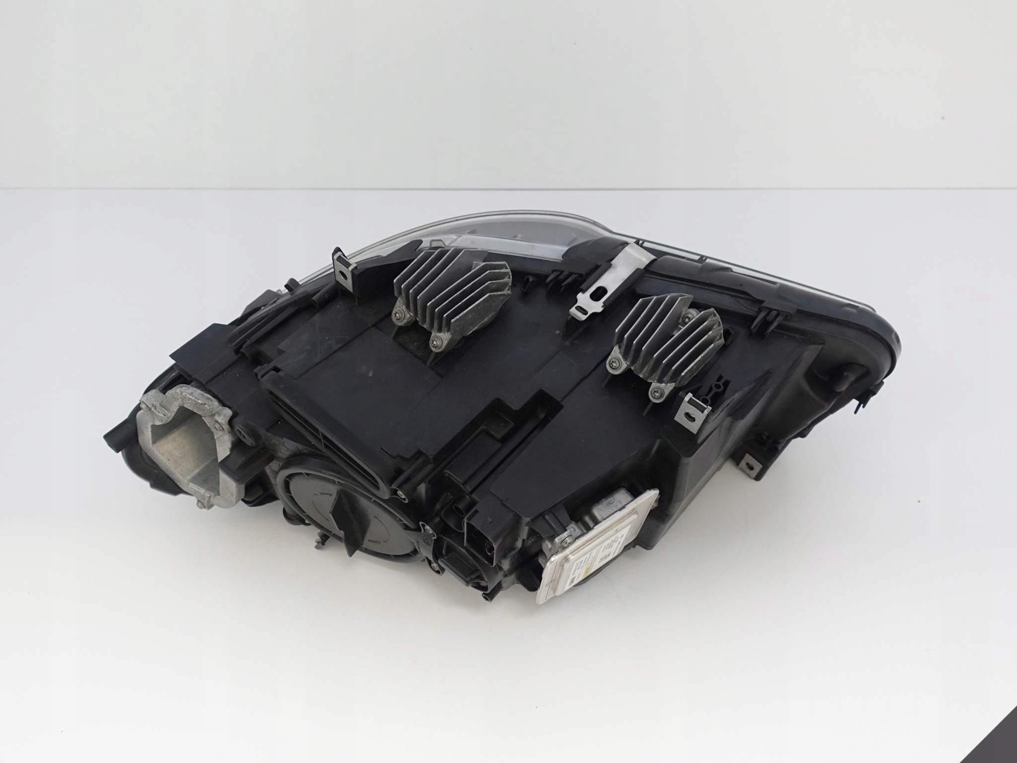 BMW 5 F10 F11 VFL 10-13 LAMPA XENON+LED NIESKRĘTNA BMW 5 F10 F11 VFL 10-13 LAMPA XENON+LED NIESKRĘTNA - obrazek 7