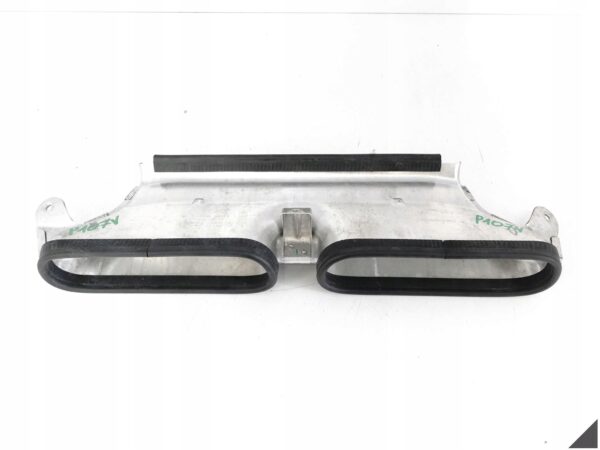 PORSCHE 911 992 19- KIEROWNICA POWIETRZA PROWADNICA WLOT TYLNA ŚRODKOWA PORSCHE 911 992 19- KIEROWNICA POWIETRZA PROWADNICA WLOT TYLNA ŚRODKOWA