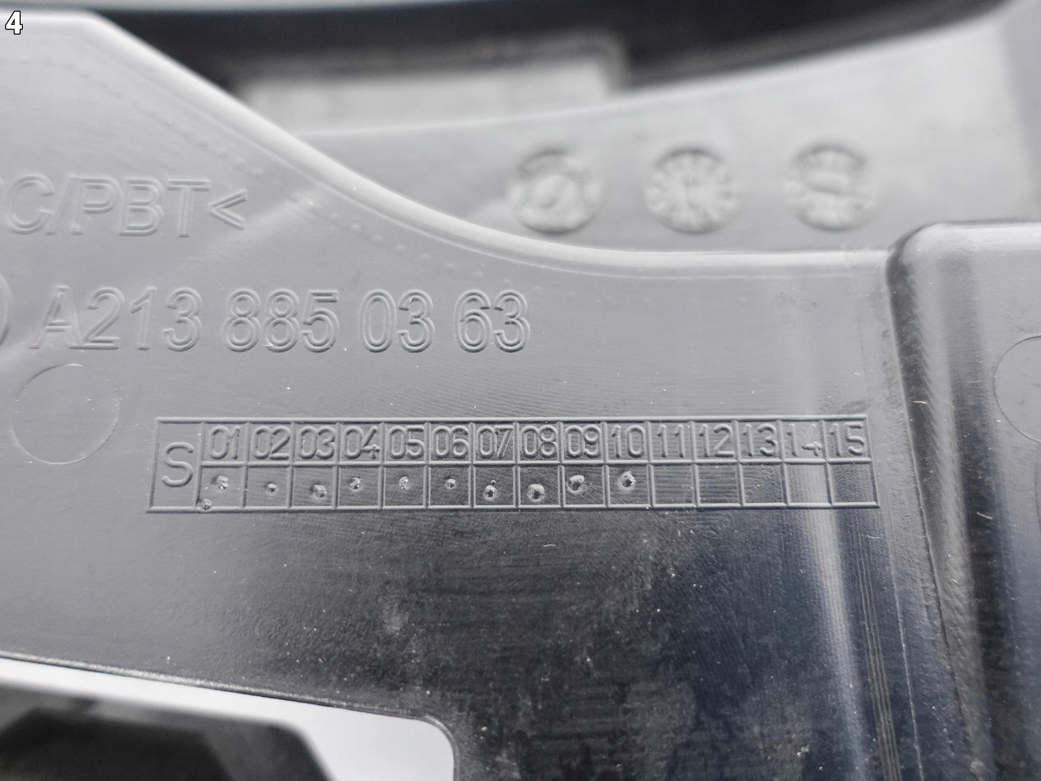 MERCEDES E-KLASA S213 KOMBI 16- ŚLIZG ZDERZAK TYŁ MERCEDES E-KLASA S213 KOMBI 16- ŚLIZG ZDERZAK TYŁ - obrazek 5