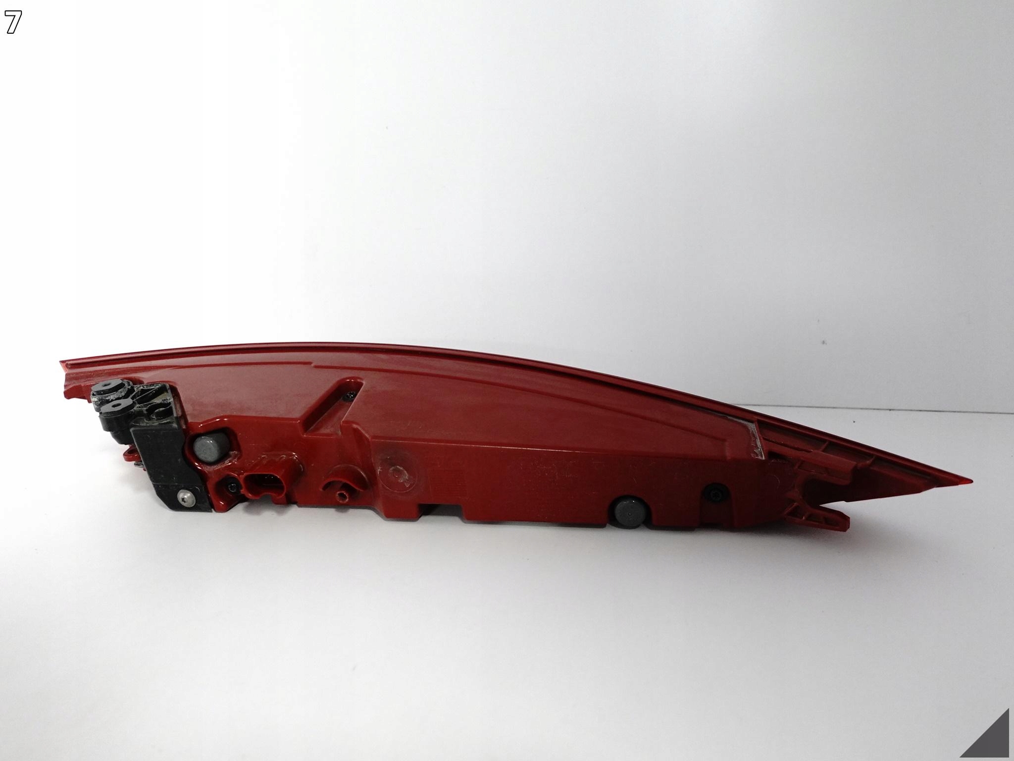 PORSCHE 991 LIFT TURBO/GTS/GT3 MK2 16-19 LAMPA LED LEWA TYŁ EUROPA CIEMNA PORSCHE 991 LIFT TURBO/GTS/GT3 MK2 16-19 LAMPA LED LEWA TYŁ EUROPA CIEMNA - obrazek 8