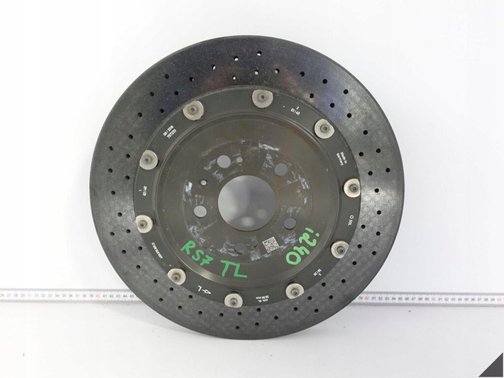 AUDI RS7 4G8 C7 15-18 TARCZA CERAMICZNA LEWA TYŁ 370×30 DEMONTAŻ 78 KM AUDI RS7 4G8 C7 15-18 TARCZA CERAMICZNA LEWA TYŁ 370x30 DEMONTAŻ 78 KM