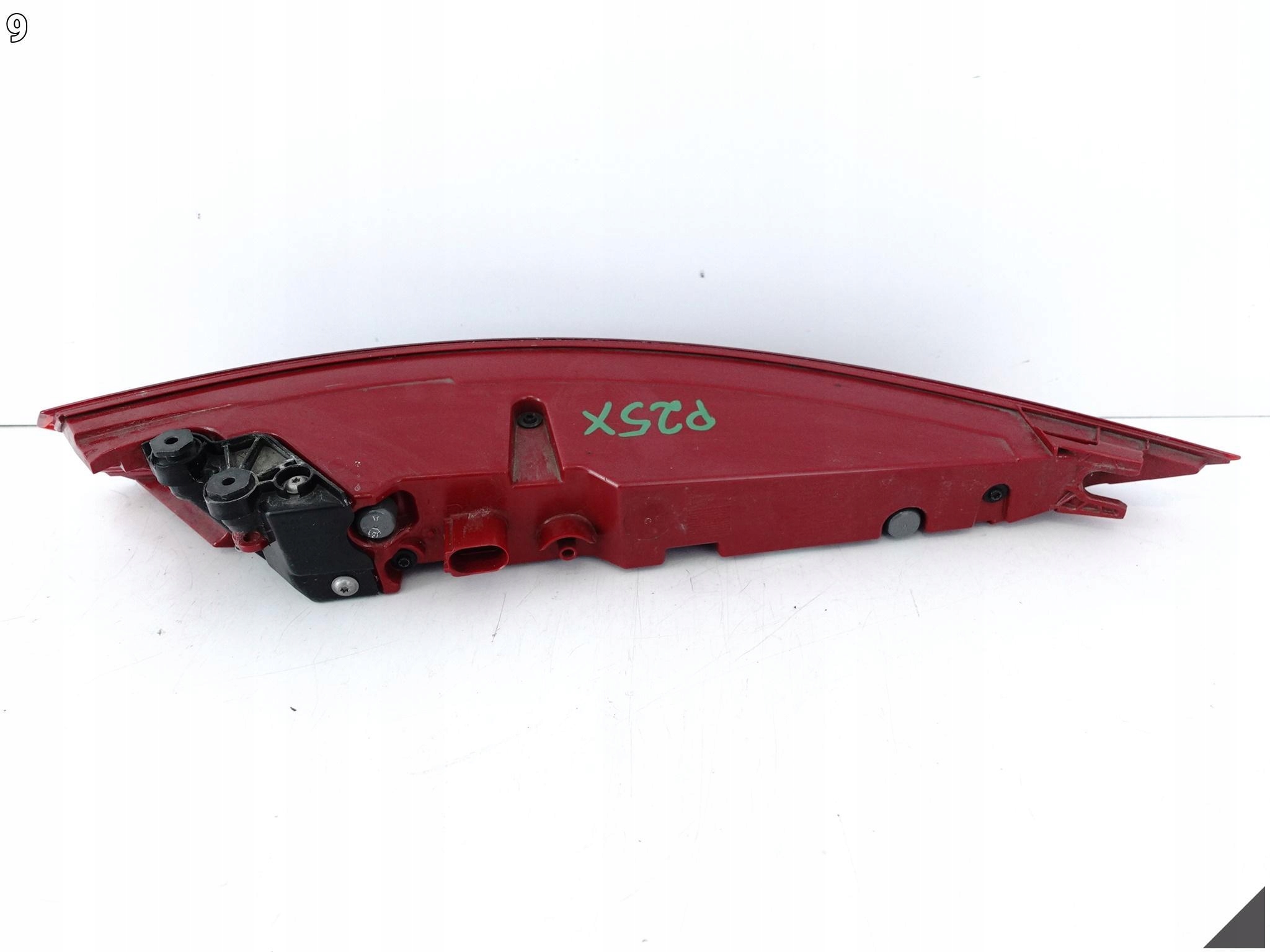 PORSCHE 991 LIFT TURBO / GT3 MK2 16-19 LAMPA LED LEWA TYŁ EUROPA CIEMNA PORSCHE 991 LIFT TURBO / GT3 MK2 16-19 LAMPA LED LEWA TYŁ EUROPA CIEMNA - obrazek 10