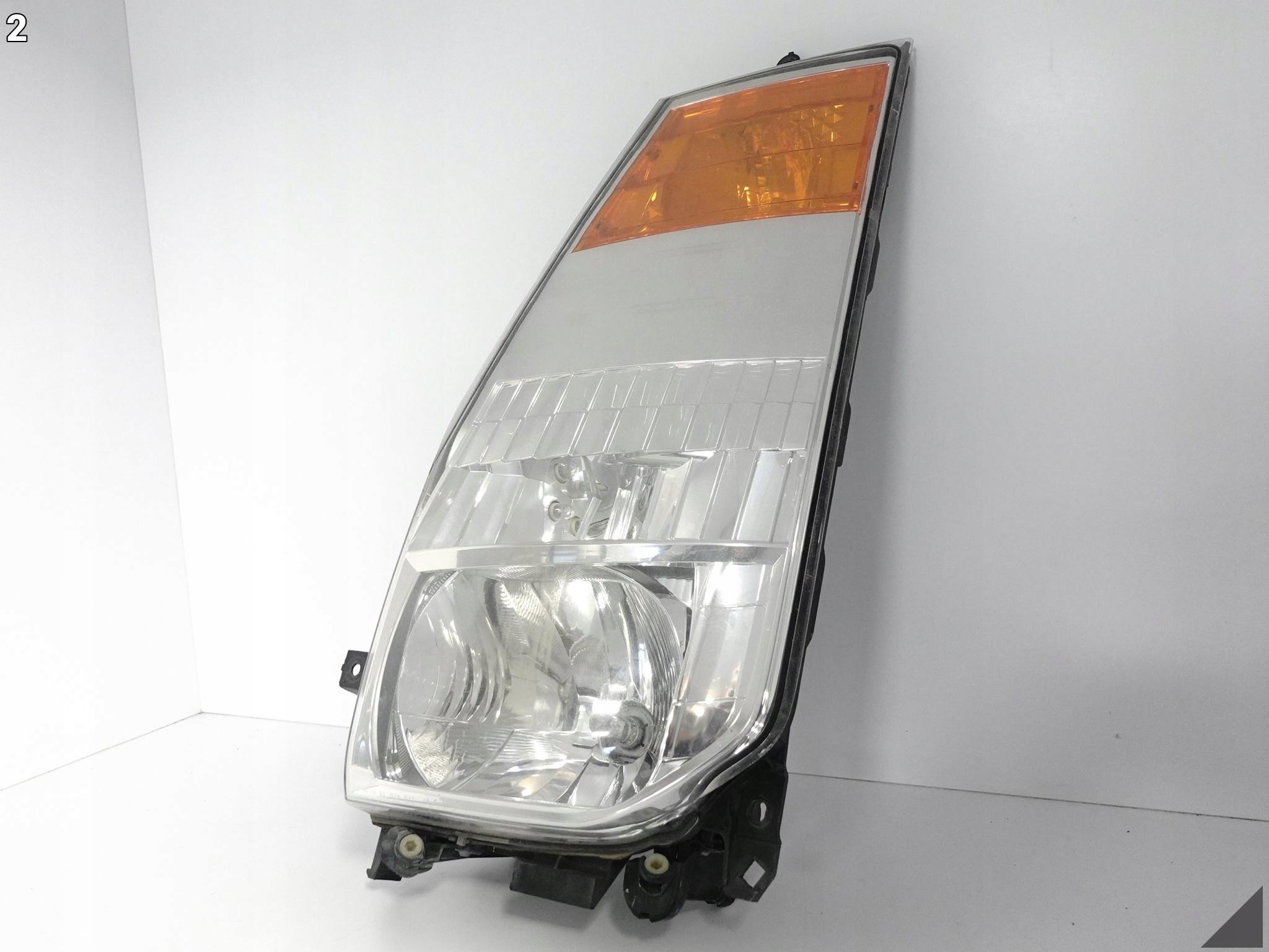 NISSAN CABSTAR RENAULT MAXITY 07-14 LAMPA ZWYKŁA/HALOGEN LEWA PRZÓD EU NISSAN CABSTAR RENAULT MAXITY 07-14 LAMPA ZWYKŁA/HALOGEN LEWA PRZÓD EU - obrazek 3
