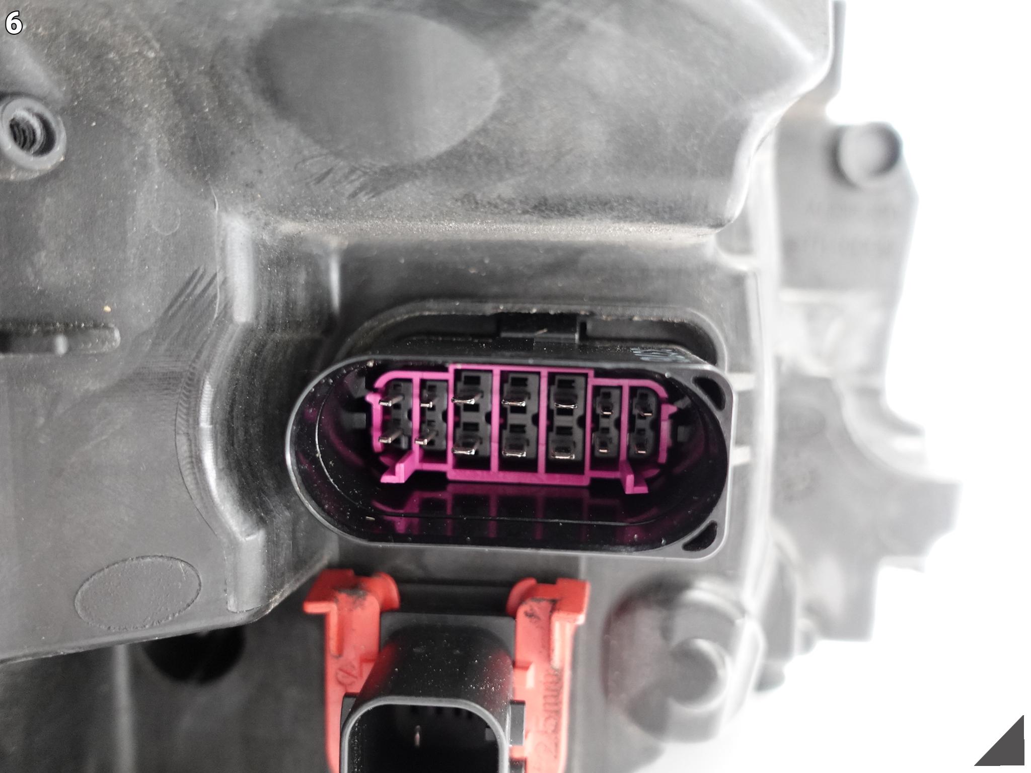 AUDI A7 S7 4G8 LIFT 14-18 MATRIX FULL LED LAMPA EU AUDI A7 S7 4G8 LIFT 14-18 MATRIX FULL LED LAMPA EU - obrazek 7
