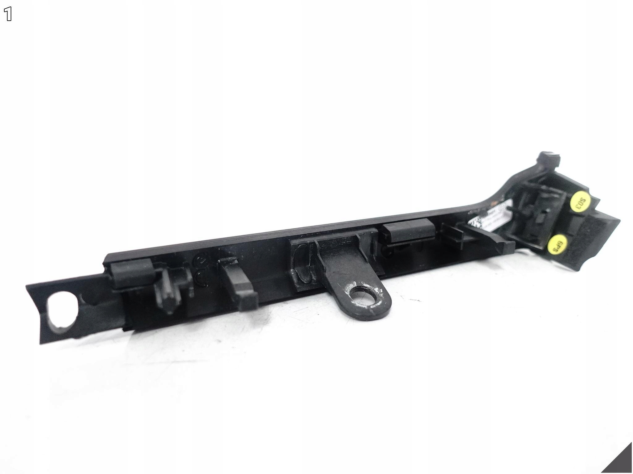 AUDI RS7 PERFORMANCE 4G8 C7 14-18 LISTWA DEKORACYJNA KOKPITU LEWA CARBON AUDI RS7 PERFORMANCE 4G8 C7 14-18 LISTWA DEKORACYJNA KOKPITU LEWA CARBON - obrazek 2