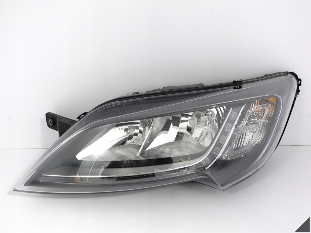 FIAT DUCATO PEUGEOT BOXER CITROEN JUMPER LIFT 14- LAMPA ZWYKŁA HALOGEN+ LED FIAT DUCATO PEUGEOT BOXER CITROEN JUMPER LIFT 14- LAMPA ZWYKŁA HALOGEN+ LED