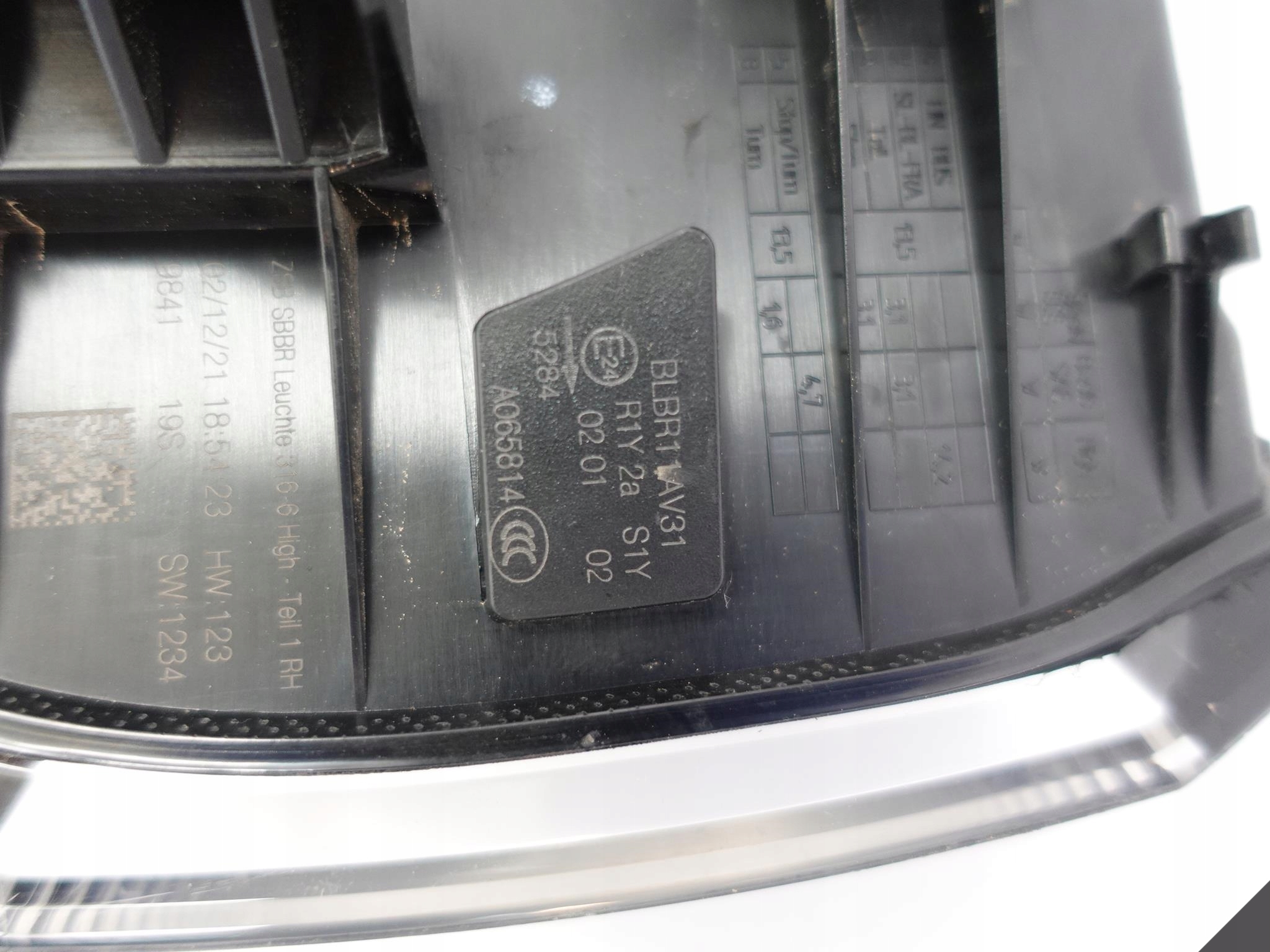 VW ID.4 ID4 11A 20- LAMPA LED HIGH IQ.LIGHT PRAWA VW ID.4 ID4 11A 20- LAMPA LED HIGH IQ.LIGHT PRAWA - obrazek 11