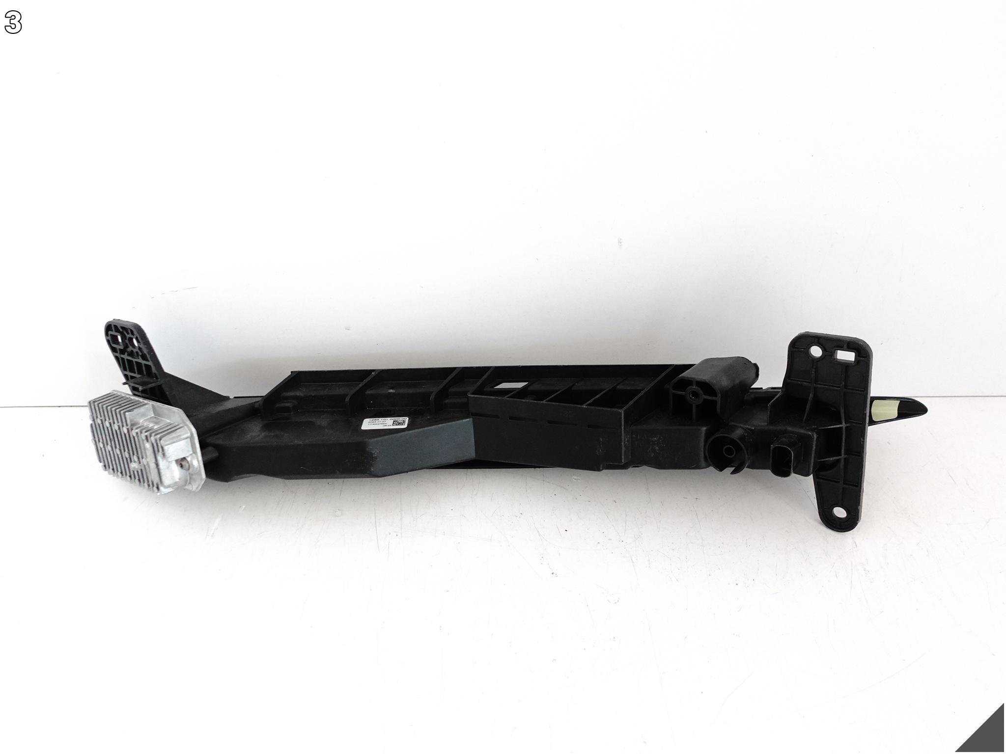 PORSCHE CAYENNE III E3 9Y0 GTS COUPÉ / SUV LIFT 23- LAMPA LED DRL LEWY EU PORSCHE CAYENNE III E3 9Y0 GTS COUPÉ / SUV LIFT 23- LAMPA LED DRL LEWY EU - obrazek 4