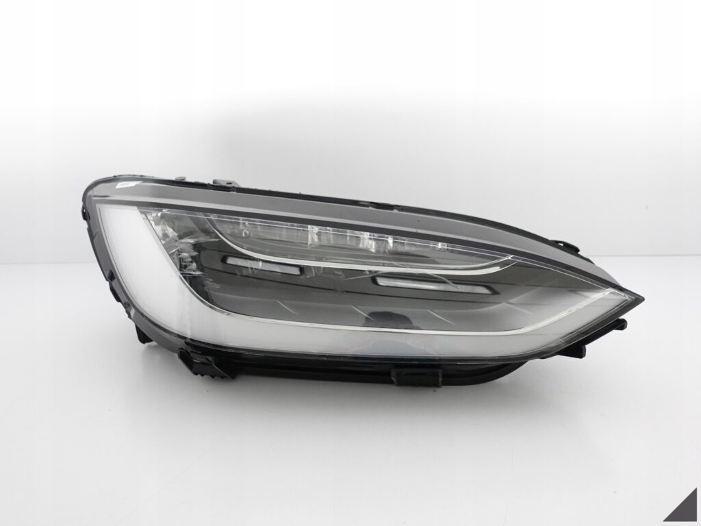 TESLA MODEL X FULL LED LAMPA PRAWA+MODUŁ EUROPA TESLA MODEL X FULL LED LAMPA PRAWA+MODUŁ EUROPA