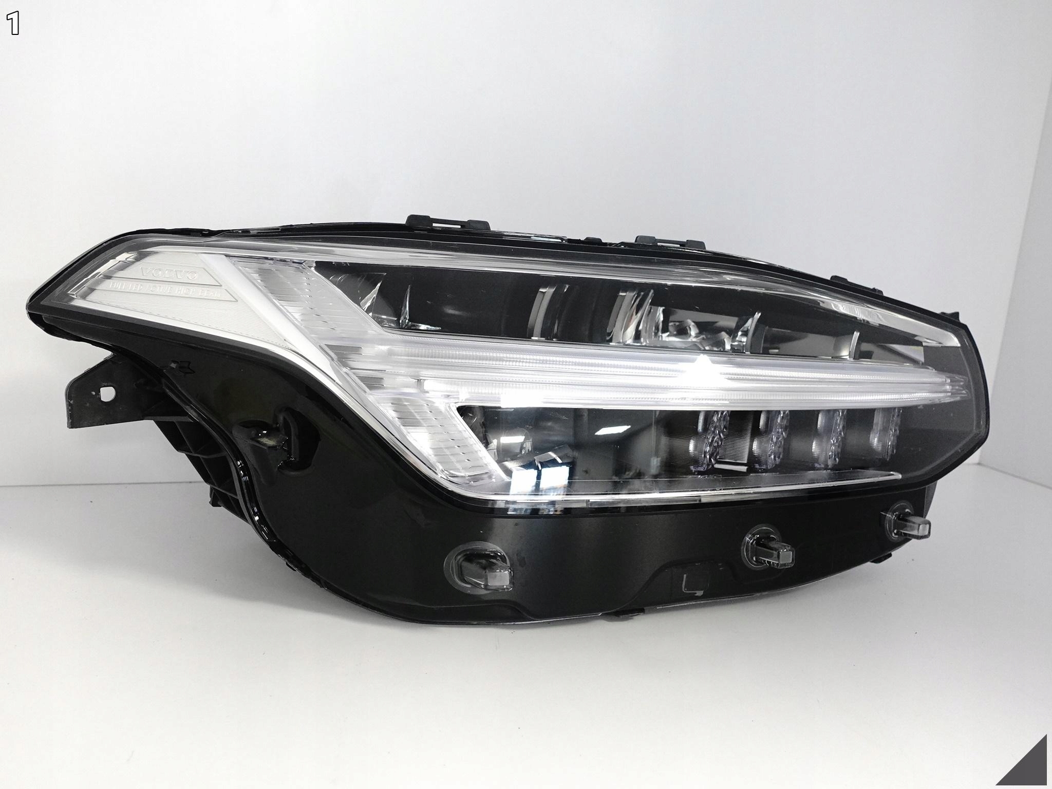 VOLVO XC90 II LIFT 19- LAMPA FULL LED ACTIVE HIGH BEAM AFS-DDA DTD PRAWA VOLVO XC90 II LIFT 19- LAMPA FULL LED ACTIVE HIGH BEAM AFS-DDA DTD PRAWA - obrazek 2