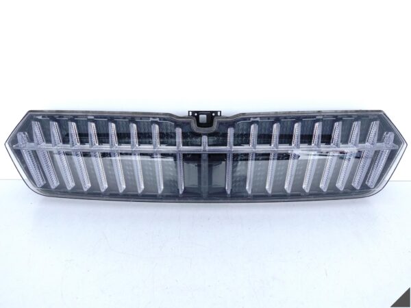 SKODA ENYAQ IV 5LA 20- LED CRYSTAL FACE GRILL ATRAPA W ZDRZAK PRZÓD