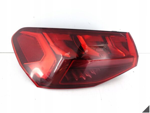 AUDI A3 S3 8Y0 20-23 LAMPA LED LEWA TYŁ W BŁOTNIK EUROPA 8Y0945207 AUDI A3 S3 8Y0 20-23 LAMPA LED LEWA TYŁ W BŁOTNIK EUROPA 8Y0945207