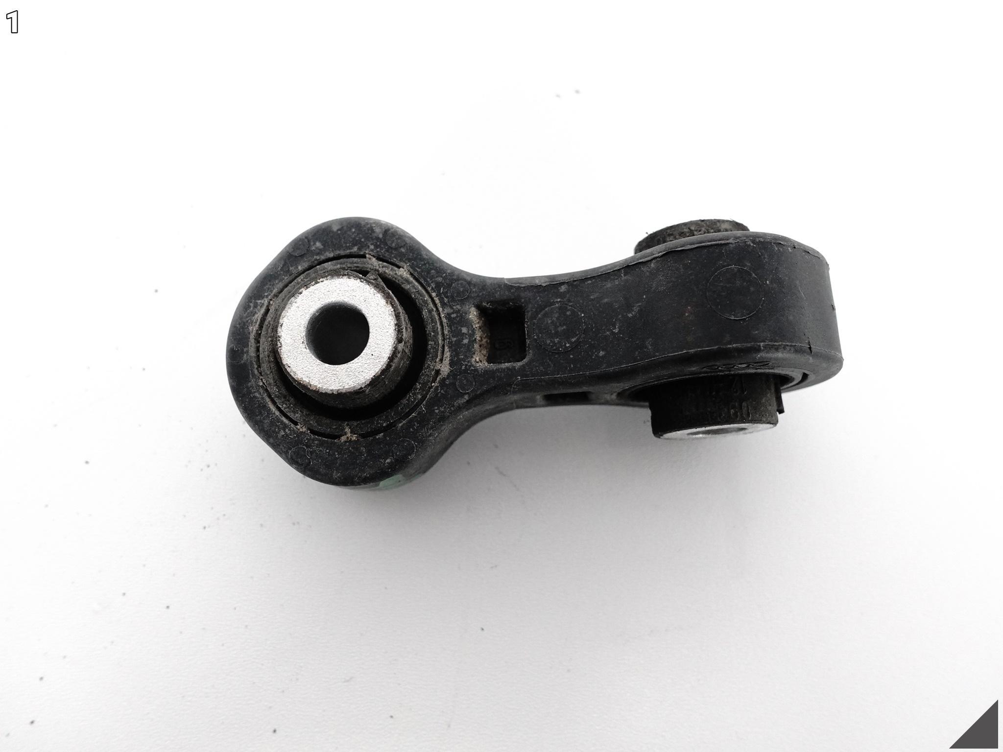 AUDI A6 S6 4G0 A7 S7 4G8 A8 S8 4H0 ŁĄCZNIK WSPORNIK STABILIZATORA TYŁ L=R AUDI A6 S6 4G0 A7 S7 4G8 A8 S8 4H0 ŁĄCZNIK WSPORNIK STABILIZATORA TYŁ L=R - obrazek 2