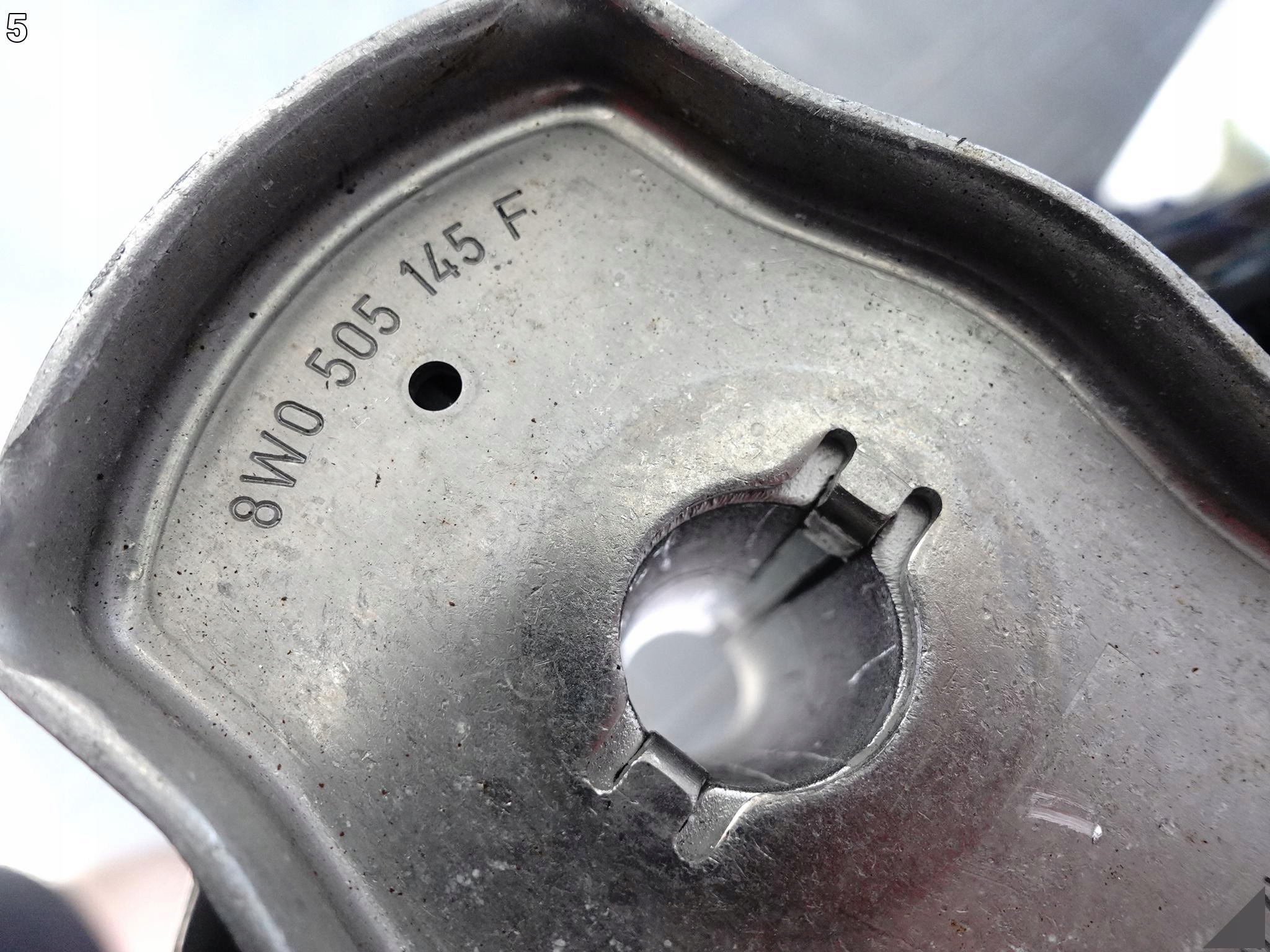 AUDI A5 S5 F5 8W6 8W8 A4 S4 8W0 B9 15- WÓZEK SANKI BELKA TYŁ 35 TFSI *36KM* AUDI A5 S5 F5 8W6 8W8 A4 S4 8W0 B9 15- WÓZEK SANKI BELKA TYŁ 35 TFSI *36KM* - obrazek 6