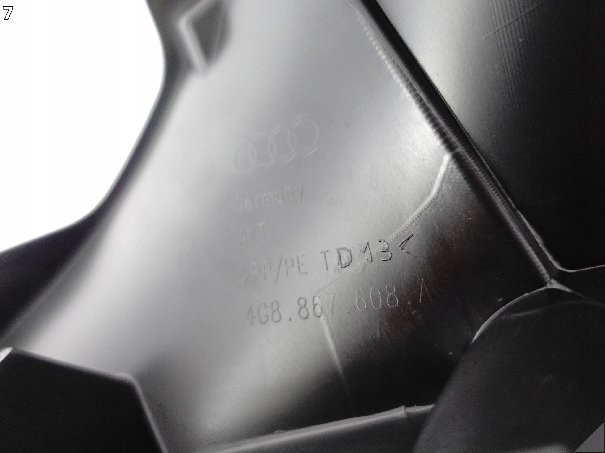 AUDI RS7 S7 A7 4G8 C7 LIFT 10-18 OSŁONA TAPICERKI KLAPY BAGAŻNIKA PRAWA TYŁ AUDI RS7 S7 A7 4G8 C7 LIFT 10-18 OSŁONA TAPICERKI KLAPY BAGAŻNIKA PRAWA TYŁ - obrazek 8