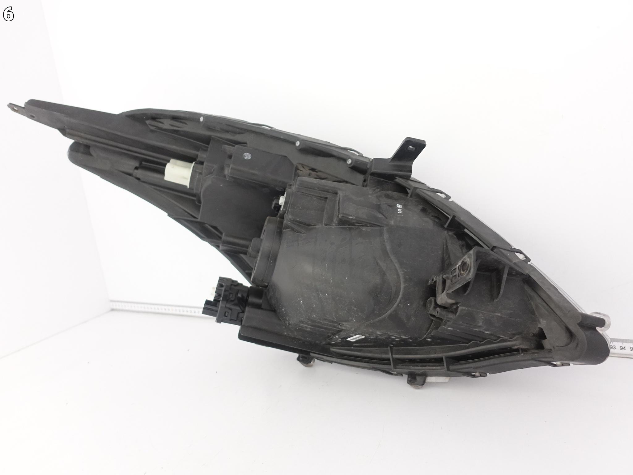 SUZUKI SWIFT MK7 IV 4 10-17 LAMPA ZWYKŁA HALOGEN LEWA PRZÓD EUROPA B.ŁADNA SUZUKI SWIFT MK7 IV 4 10-17 LAMPA ZWYKŁA HALOGEN LEWA PRZÓD EUROPA B.ŁADNA - obrazek 7