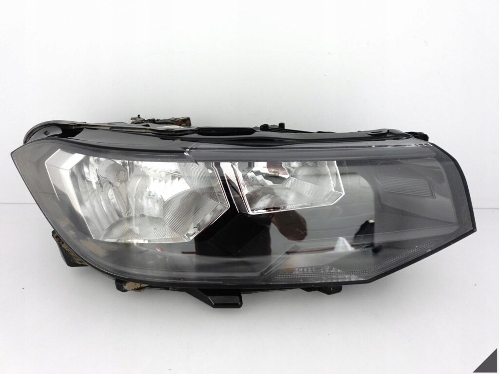 VW T-CROSS 2GM 18-22 LAMPA ZWYKŁA / HALOGEN H7 PRAWA PRZÓD EUROPA VW T-CROSS 2GM 18-22 LAMPA ZWYKŁA / HALOGEN H7 PRAWA PRZÓD EUROPA