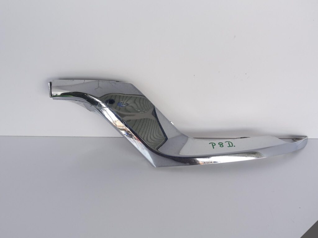 JEEP GRAND CHEROKEE SUMMIT ZDERZAK CHROM LISTWA JEEP GRAND CHEROKEE SUMMIT ZDERZAK CHROM LISTWA
