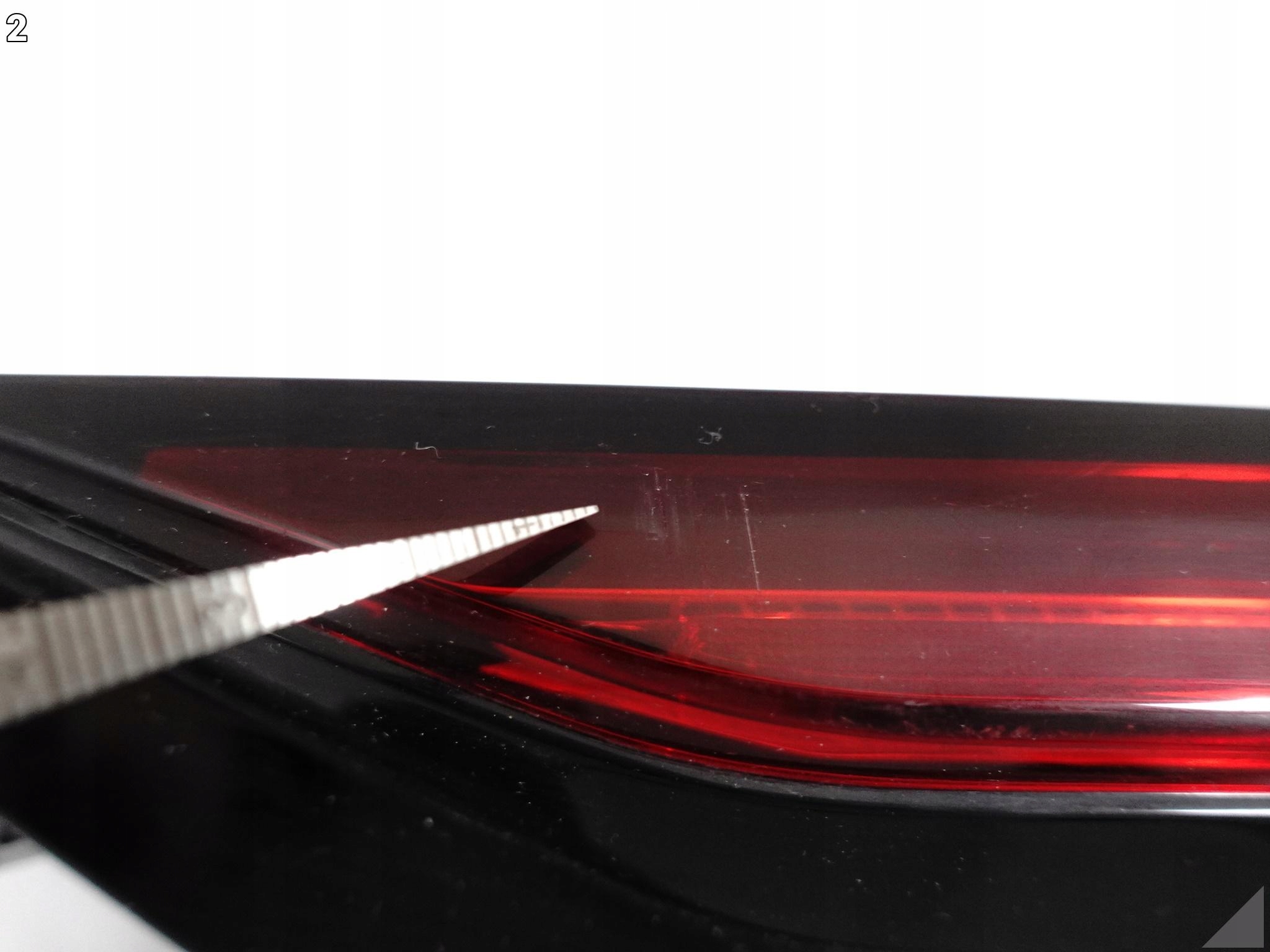 POLESTAR II 2 20- LAMPA LED W KLAPĘ POKRYWĘ BAGAŻNIKA PRAWA TYŁ EUROPA POLESTAR II 2 20- LAMPA LED W KLAPĘ POKRYWĘ BAGAŻNIKA PRAWA TYŁ EUROPA - obrazek 3