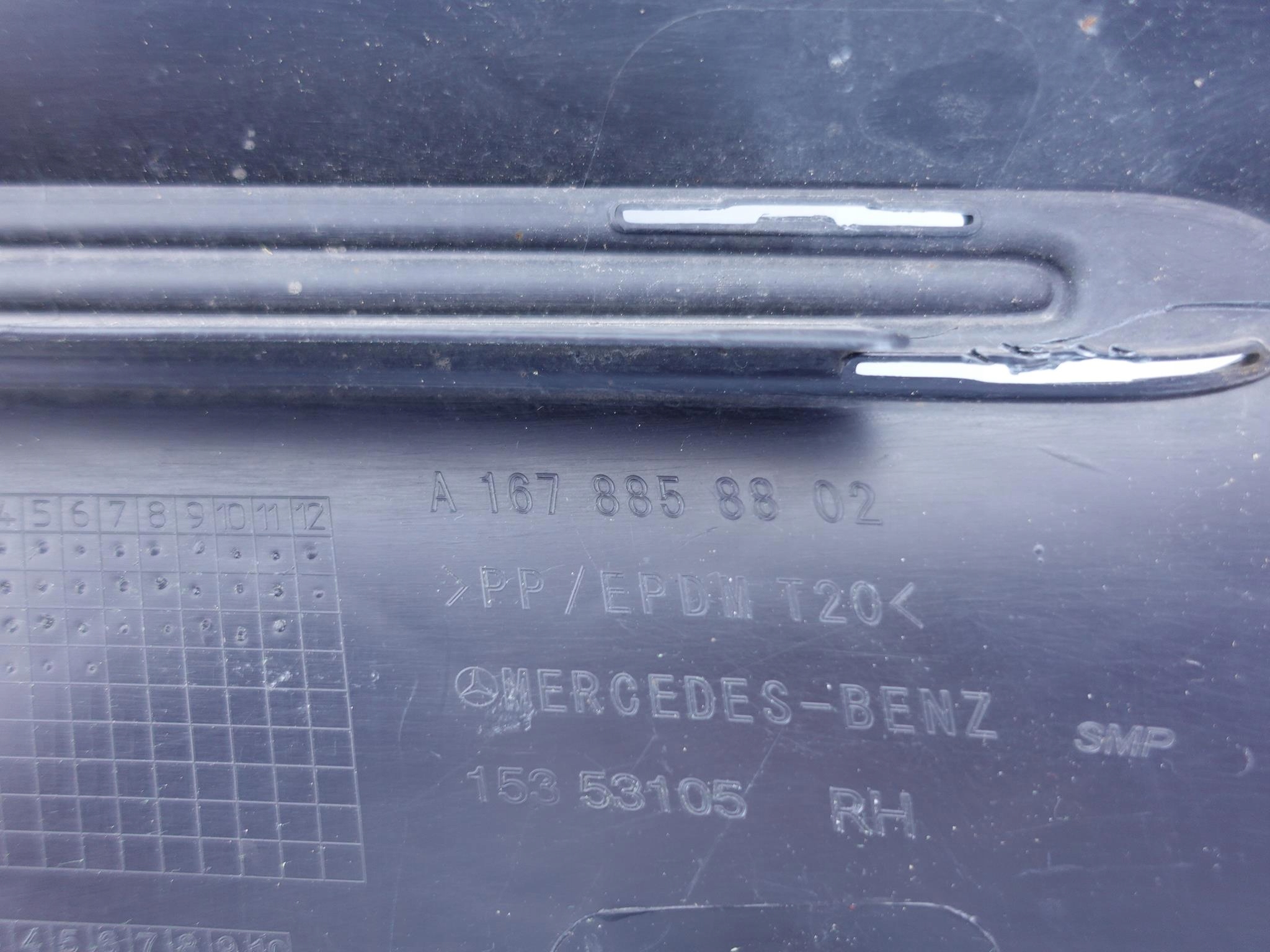 MERCEDES GLE W167 19- KRATKA ATRAPA PRAWA ZDERZAK MERCEDES GLE W167 19- KRATKA ATRAPA PRAWA ZDERZAK - obrazek 3