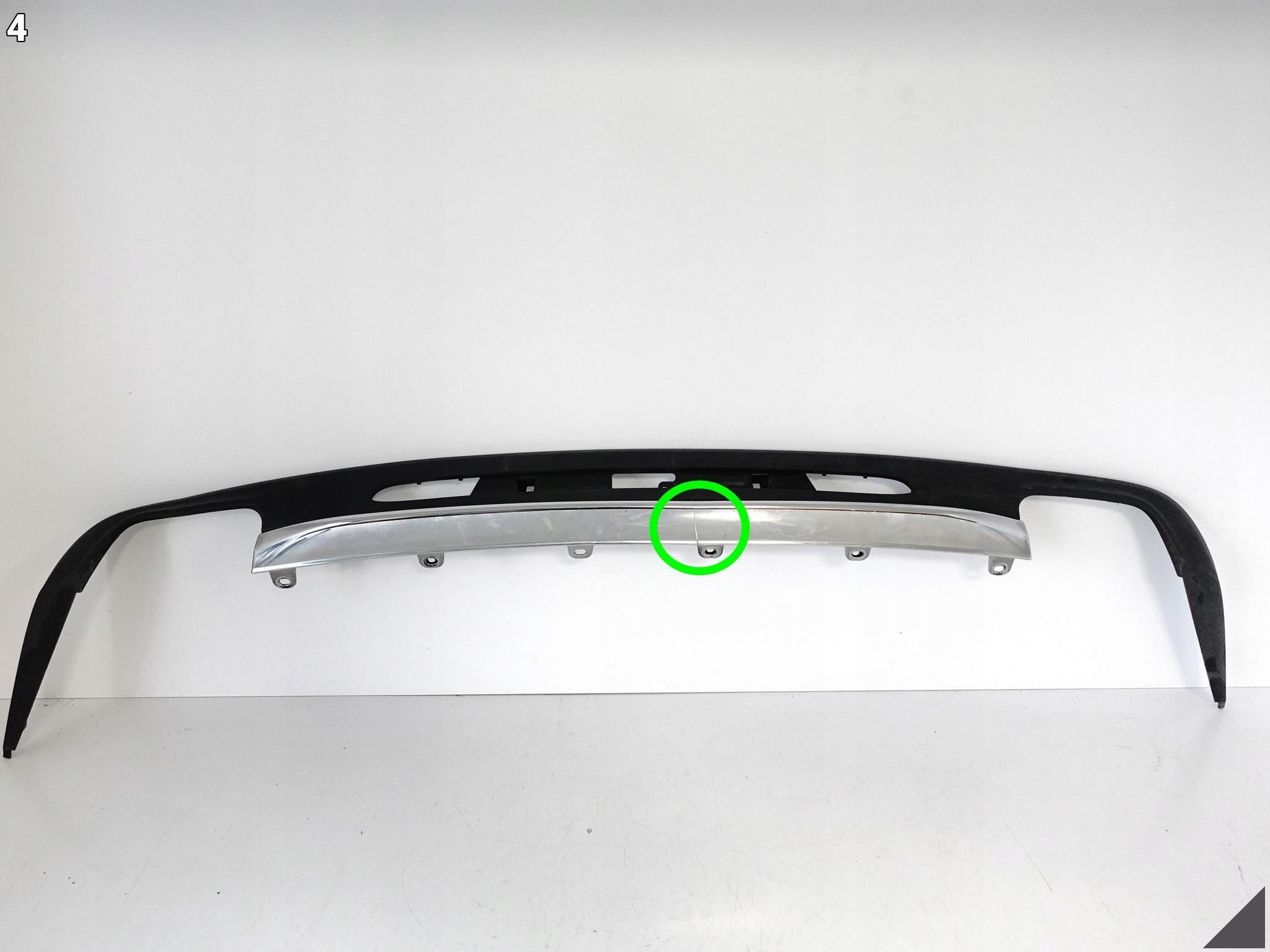 MERCEDES CLS X218 C218 AMG 10-14 ZDERZAK SPOILER DYFUZOR + CHROM LISTWA TYŁ MERCEDES CLS X218 C218 AMG 10-14 ZDERZAK SPOILER DYFUZOR + CHROM LISTWA TYŁ - obrazek 5