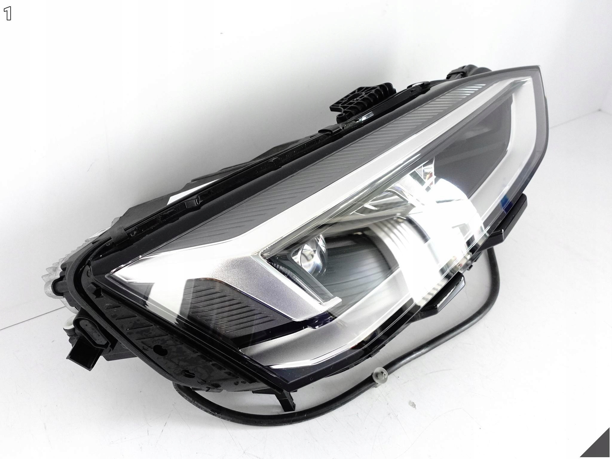 AUDI A5 S5 F5 8W6 B9 16-19 LAMPA FULL LED PRAWA PRZÓD UK AUDI A5 S5 F5 8W6 B9 16-19 LAMPA FULL LED PRAWA PRZÓD UK - obrazek 2