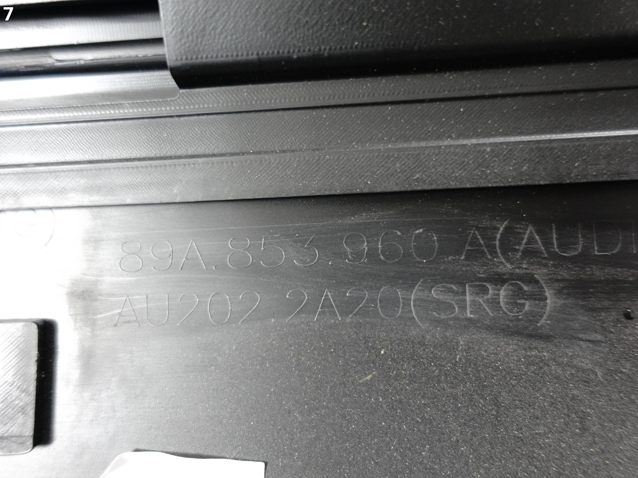 AUDI Q4 E-TRON 89A 21- DOLNA LISTWA OSŁONA NA DRZWI PRAWA PRZÓD X5H AUDI Q4 E-TRON 89A 21- DOLNA LISTWA OSŁONA NA DRZWI PRAWA PRZÓD X5H - obrazek 8