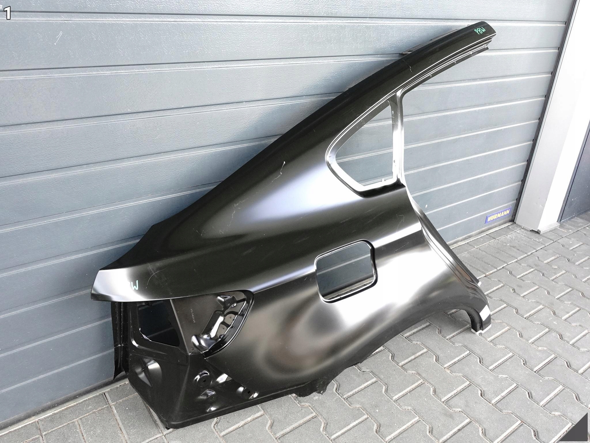 BMW X6 E71 E72 07-13 (PRZED / PO LIFTINGU) BŁOTNIK PANEL POSZYCIE PRAWE TYŁ BMW X6 E71 E72 07-13 (PRZED / PO LIFTINGU) BŁOTNIK PANEL POSZYCIE PRAWE TYŁ - obrazek 2