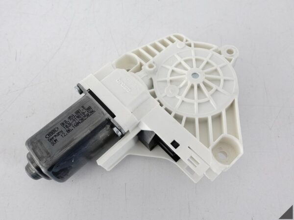 AUDI A6 S6 A7 4G0 4G8 C7 A8 S8 4H0 D4 SEAT VW SILNICZEK PODNOSZENIA SZYBY