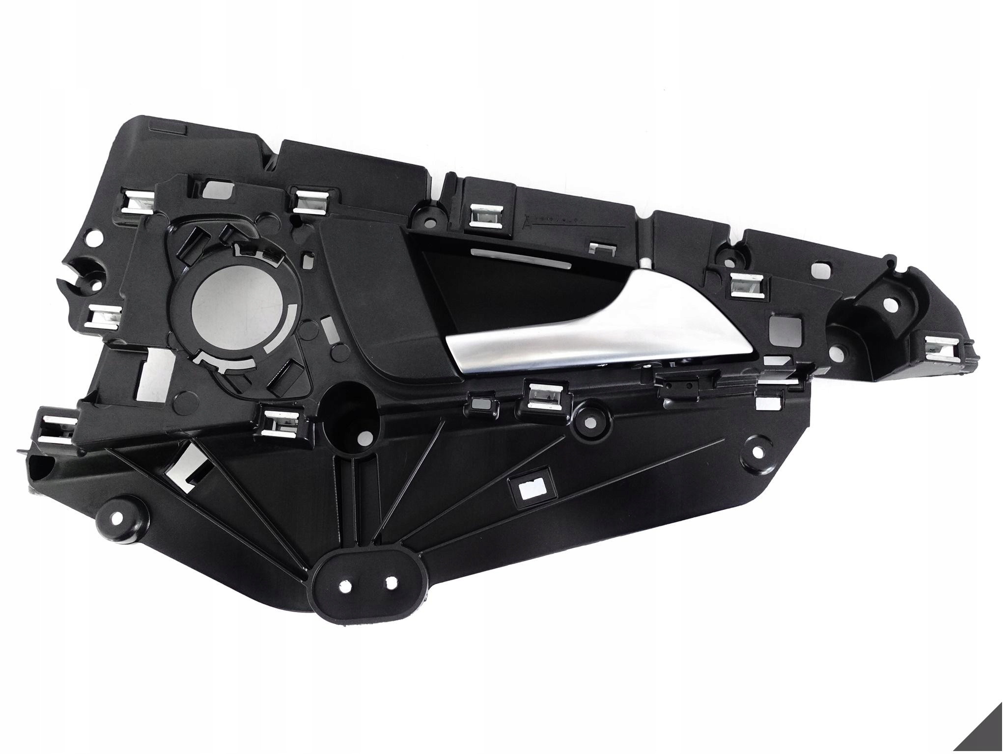 AUDI A6 S6 4G0 C7 LIFT 10-18 KLAMKA WEWNĘTRZNA DRZWI PRAWYCH TYŁ CHROM AUDI A6 S6 4G0 C7 LIFT 10-18 KLAMKA WEWNĘTRZNA DRZWI PRAWYCH TYŁ CHROM