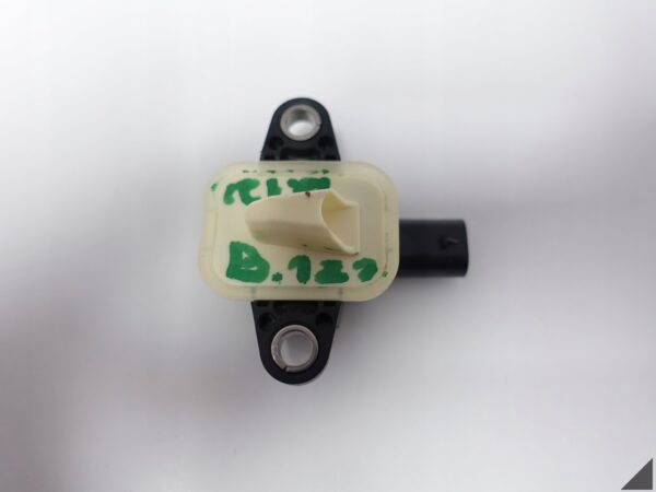 AUDI A7 S7 A6 S6 4G8 4G0 C7 LIFT 10-18 SKODA VW CZUJNIK UDERZENIOWY DRZWI AUDI A7 S7 A6 S6 4G8 4G0 C7 LIFT 10-18 SKODA VW CZUJNIK UDERZENIOWY DRZWI