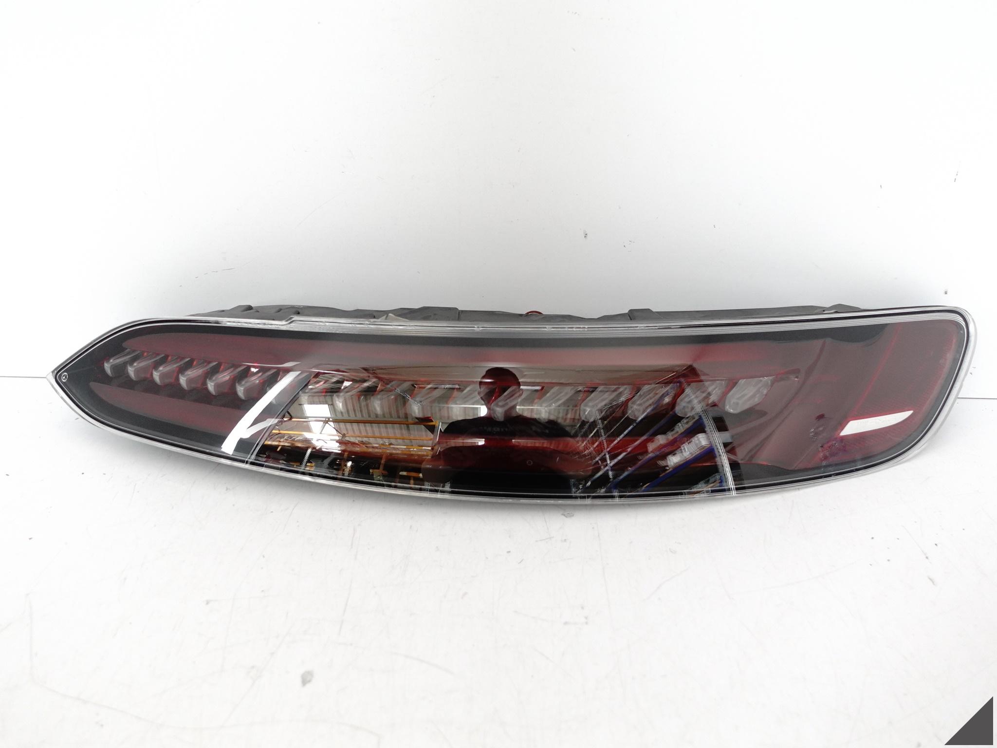 MERCEDES AMG GT GTS C190 15-21 LIFT MOPF LED LAMPA PRAWA TYŁ EU MERCEDES AMG GT GTS C190 15-21 LIFT MOPF LED LAMPA PRAWA TYŁ EU