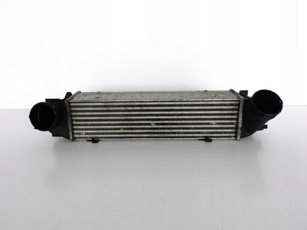 BMW 1 E82 E88 3 E90 E91 E92 E93 X1 E84 LIFT 3.5D 35D INTERCOOLER BMW 1 E82 E88 3 E90 E91 E92 E93 X1 E84 LIFT 3.5D 35D INTERCOOLER