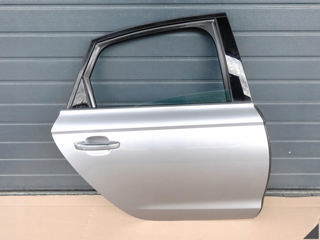 AUDI A6 S6 C7 4G5 10-18 LIFT LIMUZYNA DRZWI SZYBA MODUŁ KESSY PRAWE TYŁ X7P AUDI A6 S6 C7 4G5 10-18 LIFT LIMUZYNA DRZWI SZYBA MODUŁ KESSY PRAWE TYŁ X7P