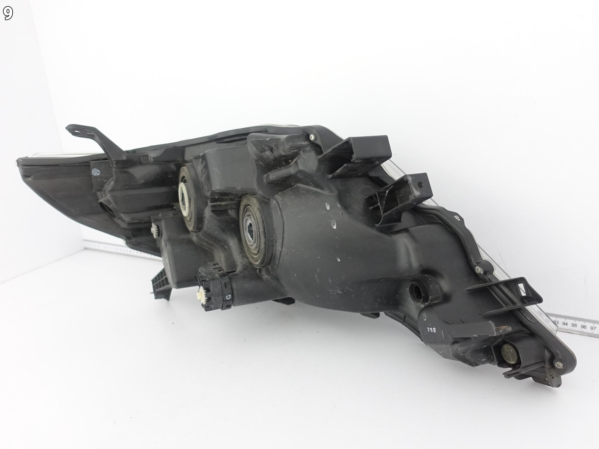 TOYOTA LAND CRUISER J150 150 LIFT 13-17 LAMPA LEWA ZWYKŁA PRZÓD EUROPA TOYOTA LAND CRUISER J150 150 LIFT 13-17 LAMPA LEWA ZWYKŁA PRZÓD EUROPA - obrazek 10