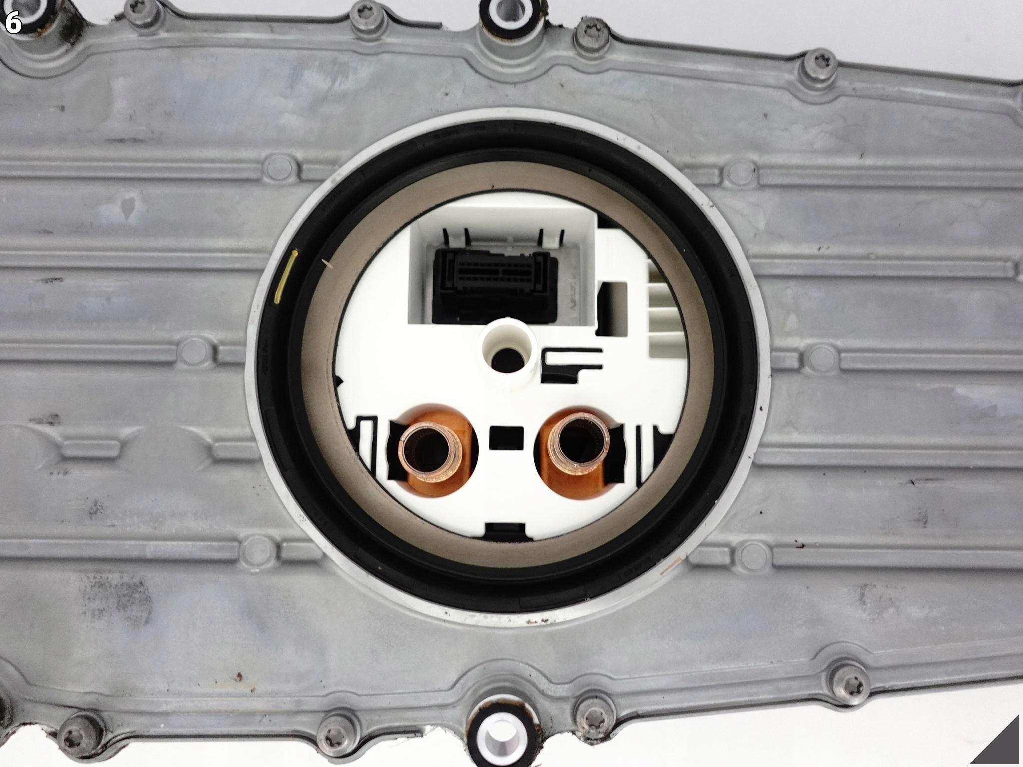 PORSCHE TAYCAN 9J1 E-TRON GT RS 4J3 MODUŁ IZOLATOR AKUMULATORA BATERIA PORSCHE TAYCAN 9J1 E-TRON GT RS 4J3 MODUŁ IZOLATOR AKUMULATORA BATERIA - obrazek 7