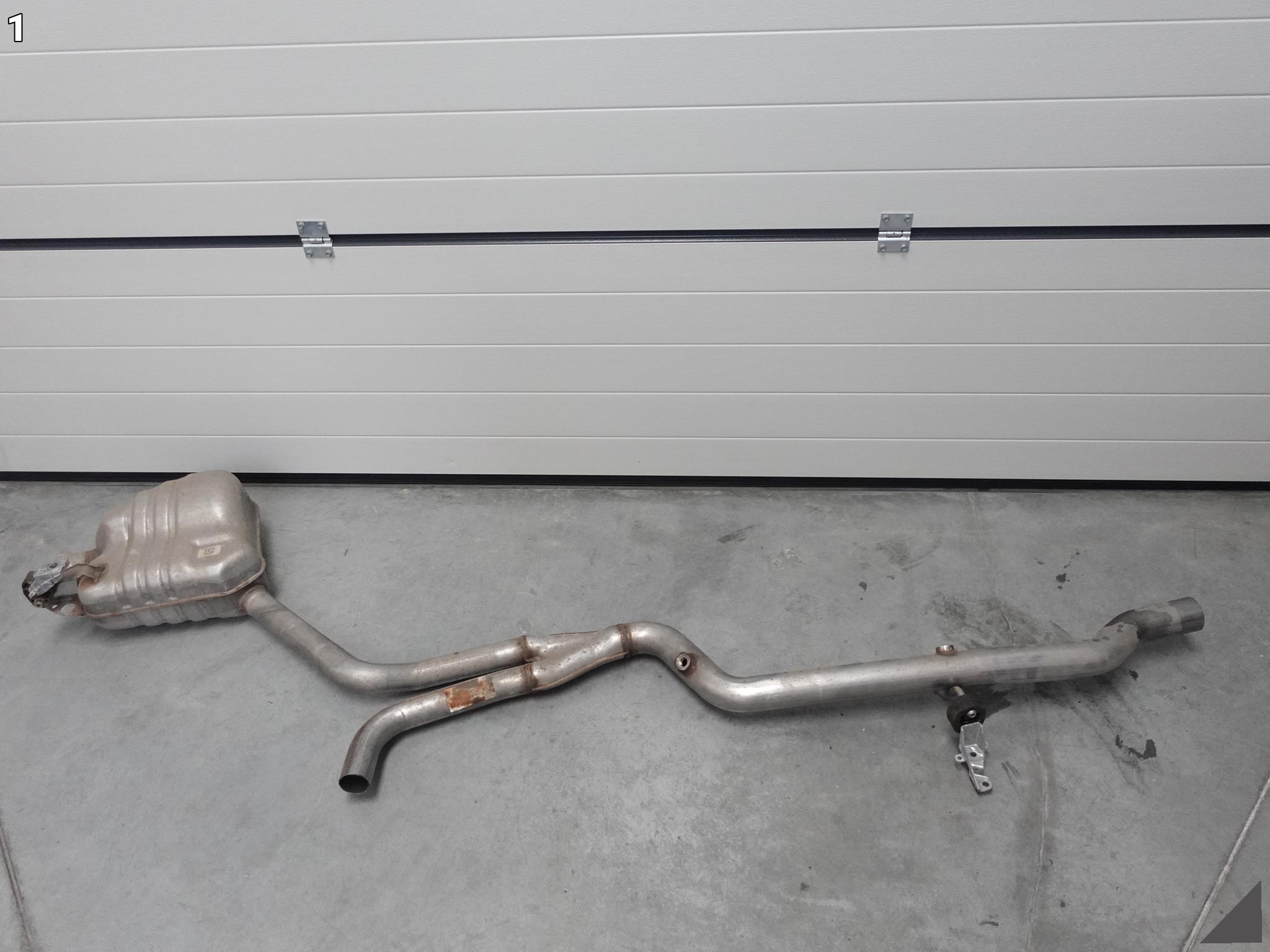AUDI A7 4G8 A6 4G0 C7 LIFT 10-18 TŁUMIK WYDECH LEWY TYŁ 3.0TDI AUDI A7 4G8 A6 4G0 C7 LIFT 10-18 TŁUMIK WYDECH LEWY TYŁ 3.0TDI - obrazek 2