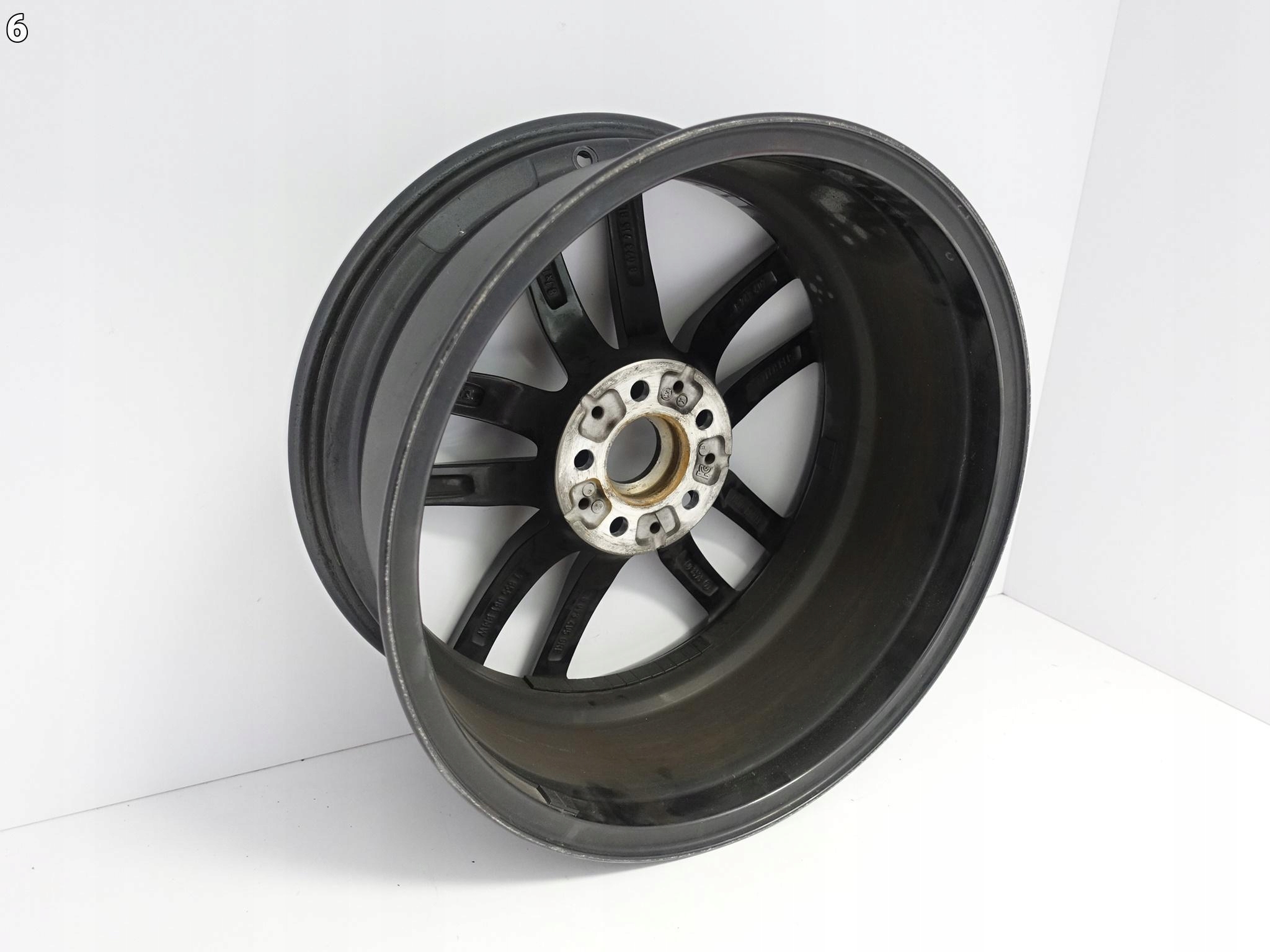 BMW 5 G30 G31 M-PAKIET 8Jx18 IS30 5×112 FELGA BMW 5 G30 G31 M-PAKIET 8Jx18 IS30 5x112 FELGA - obrazek 7