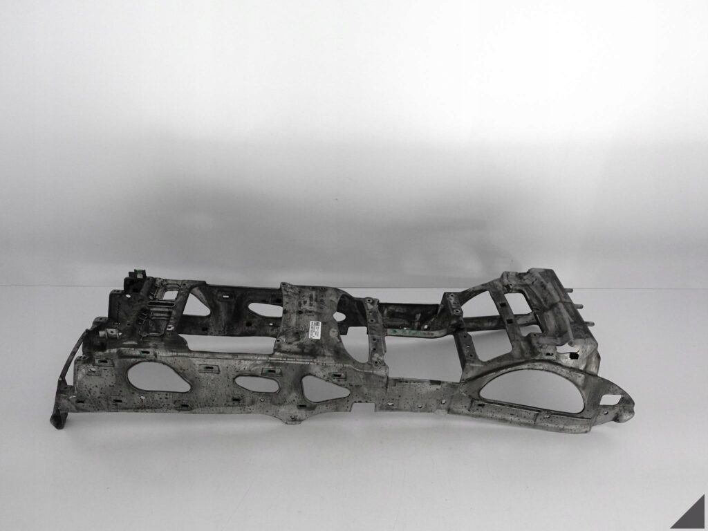 AUDI A8 S8 4H0 D4 09-17 LIFT STELAŻ ŚLIZG TUNELU ŚRODKOWEGO 4H0861831B LONG AUDI A8 S8 4H0 D4 09-17 LIFT STELAŻ ŚLIZG TUNELU ŚRODKOWEGO 4H0861831B LONG
