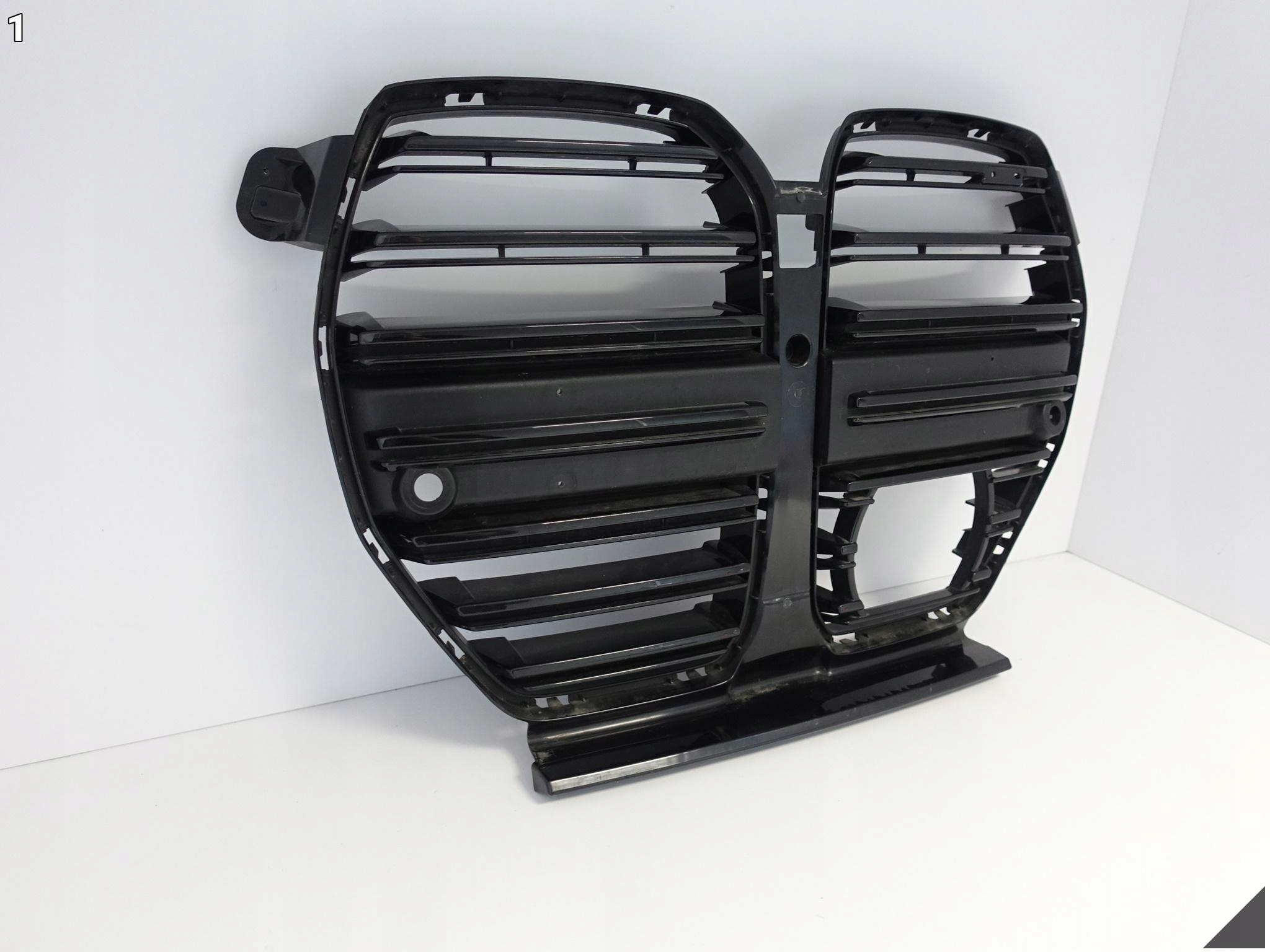 BMW M4 G82 G83 M3 G80 G81 M-POWER COMPETITION ZDERZAK GRILL ATRAPA PRZÓD BMW M4 G82 G83 M3 G80 G81 M-POWER COMPETITION ZDERZAK GRILL ATRAPA PRZÓD - obrazek 2