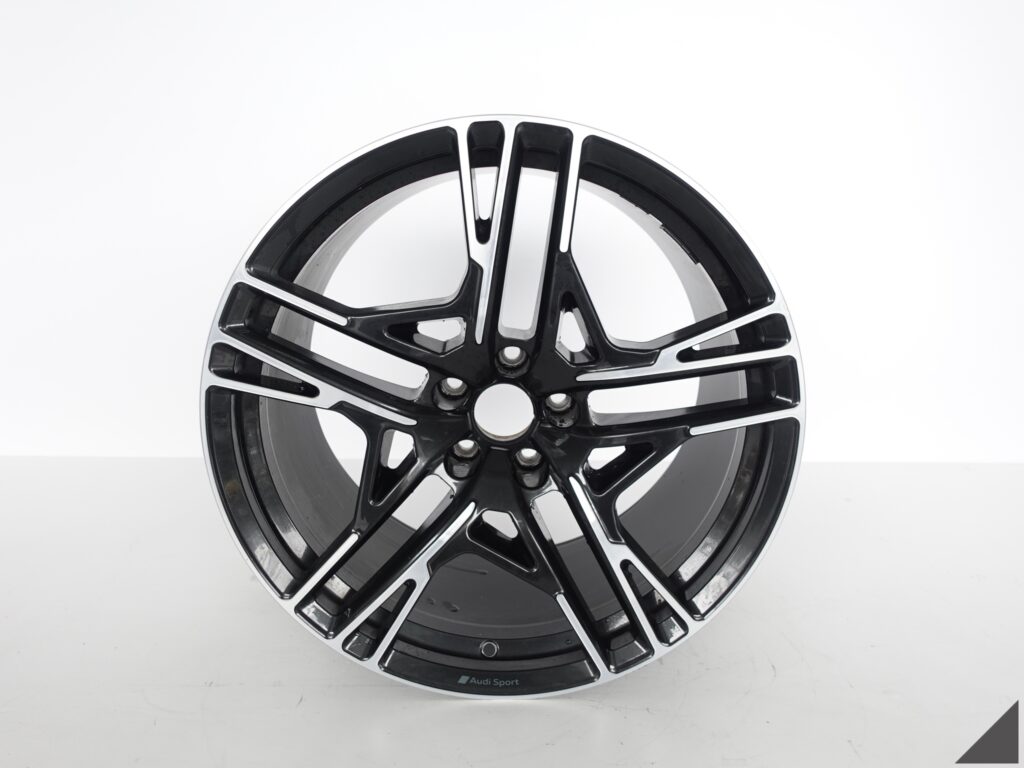 AUDI R8 4S0 FELGA 11JX20 ET47 5X112 4S0601025AJ