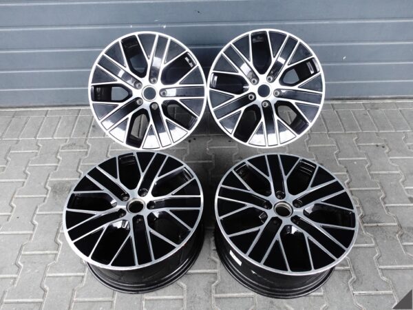 PORSCHE TAYCAN 9J1 TURBO AERO KOMPLET FELG 9Jx20 ET54 + 11Jx20 ET60 5×130 PORSCHE TAYCAN 9J1 TURBO AERO KOMPLET FELG 9Jx20 ET54 + 11Jx20 ET60 5x130