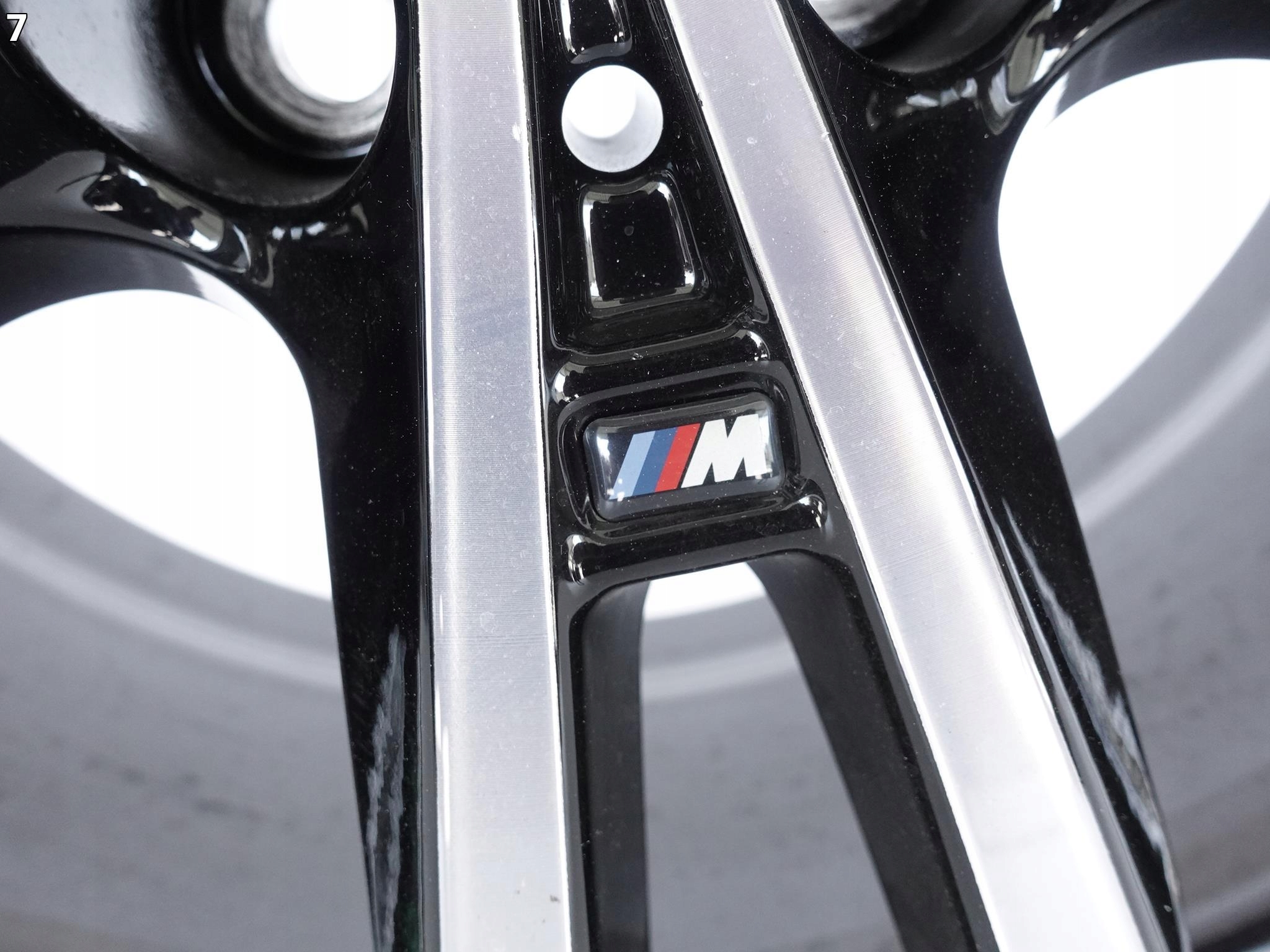 BMW M-PAKIET G20 G21 FELGA 8JX19 IS27 5X112 BMW M-PAKIET G20 G21 FELGA 8JX19 IS27 5X112 - obrazek 8