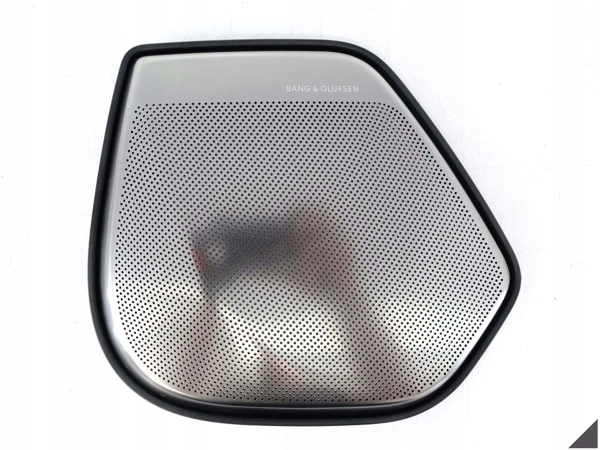 AUDI RS7 S7 A7 4G8 C7 10-18 OSŁONA GŁOŚNIKA PRAWA TYŁ BANG & OLUFSEN 4PK AUDI RS7 S7 A7 4G8 C7 10-18 OSŁONA GŁOŚNIKA PRAWA TYŁ BANG & OLUFSEN 4PK