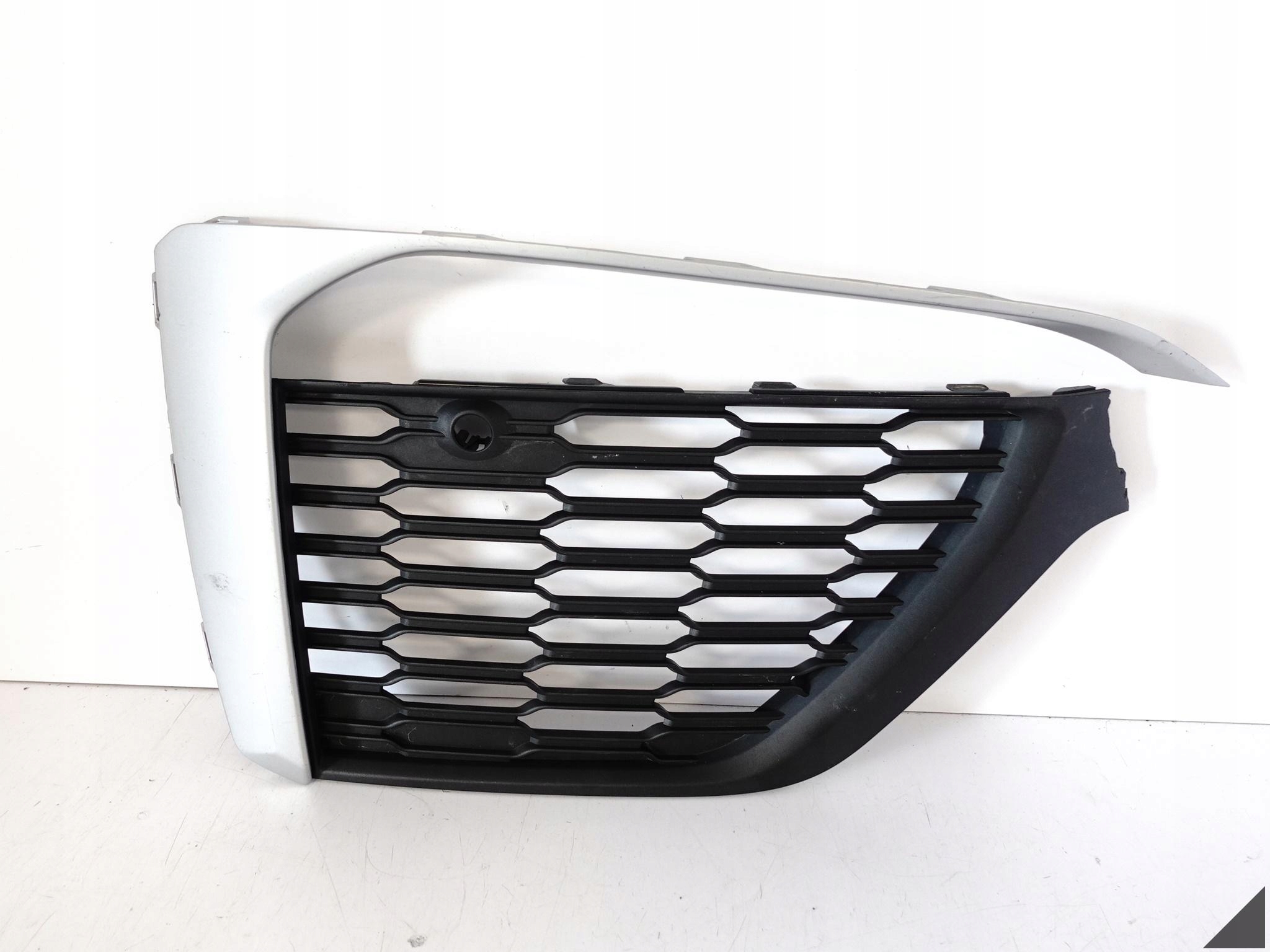 AUDI Q7 4M0 S-LINE LIFT 19- KRATKA ZDERZAK + LISTWA LEWA PRZÓD + KOSZYK PDC AUDI Q7 4M0 S-LINE LIFT 19- KRATKA ZDERZAK + LISTWA LEWA PRZÓD + KOSZYK PDC